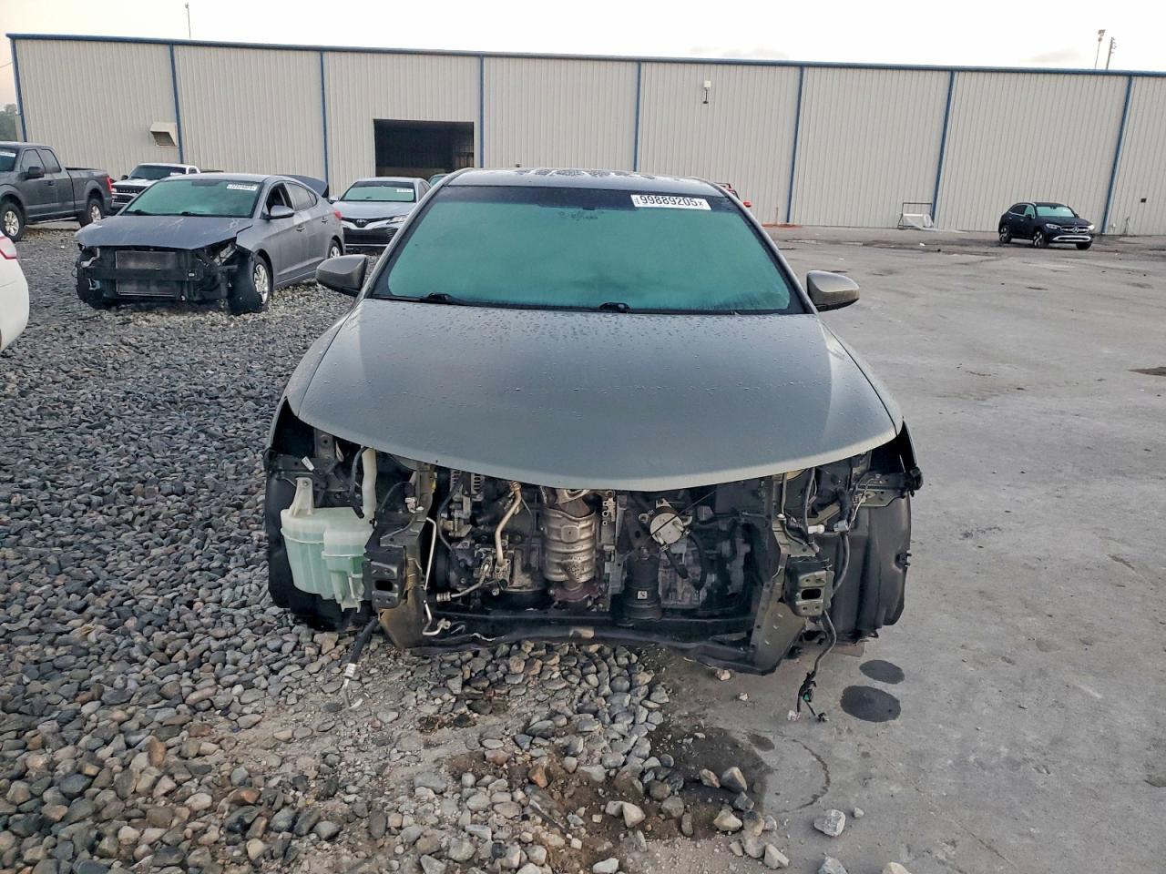 2014 TOYOTA CAMRY L photo 5