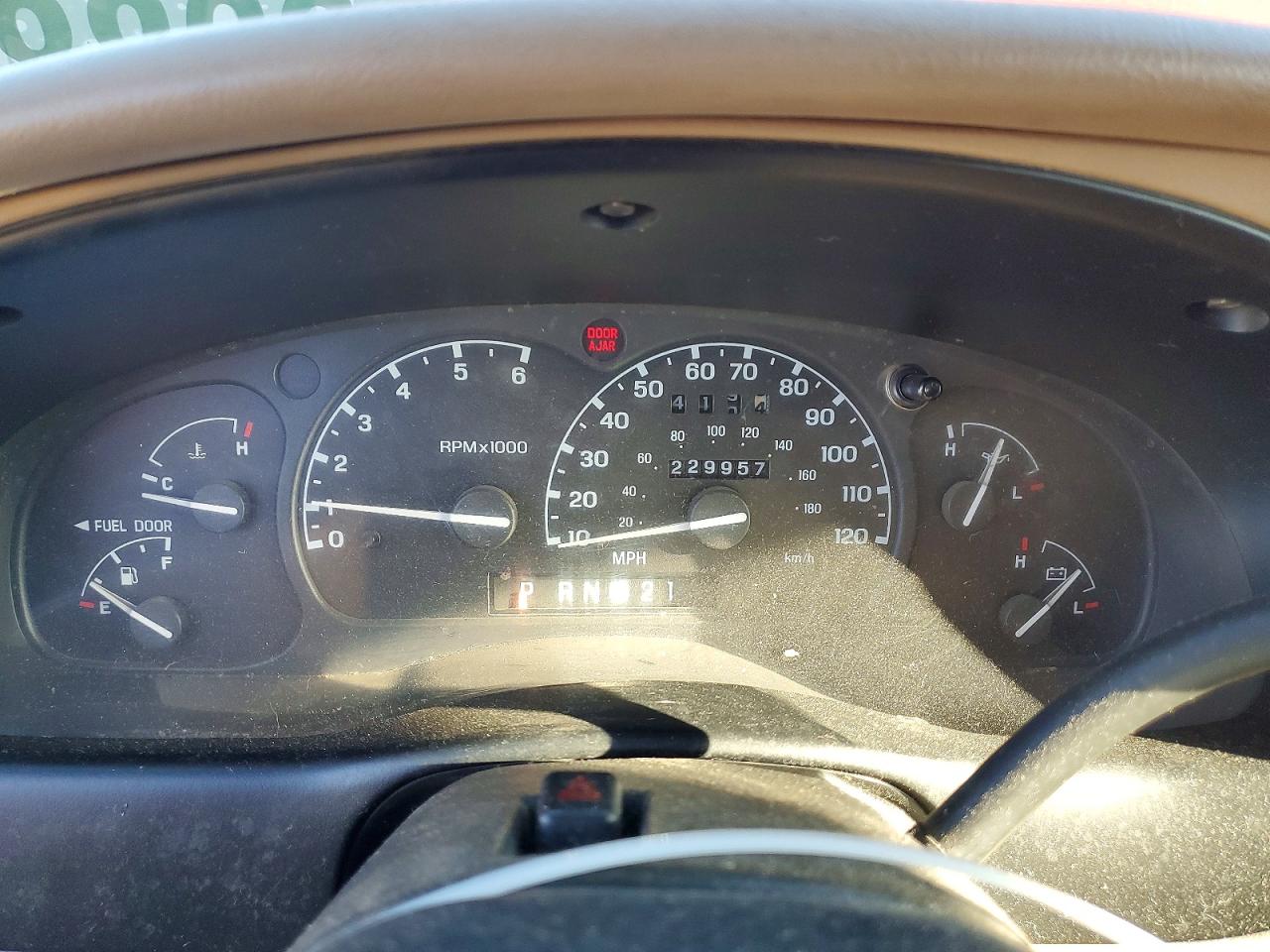 1998 FORD EXPLORER photo 9