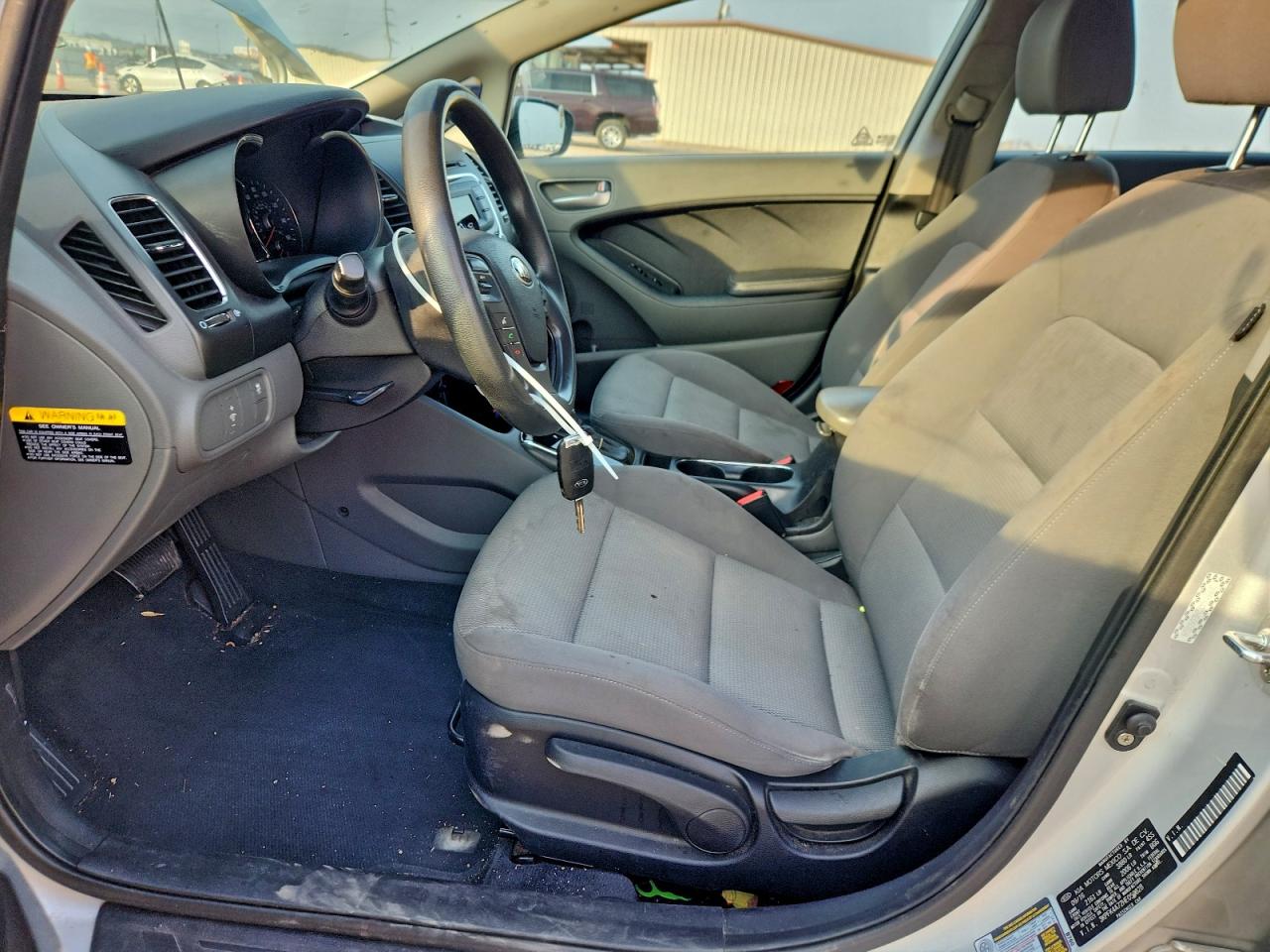 2017 KIA FORTE LX photo 7