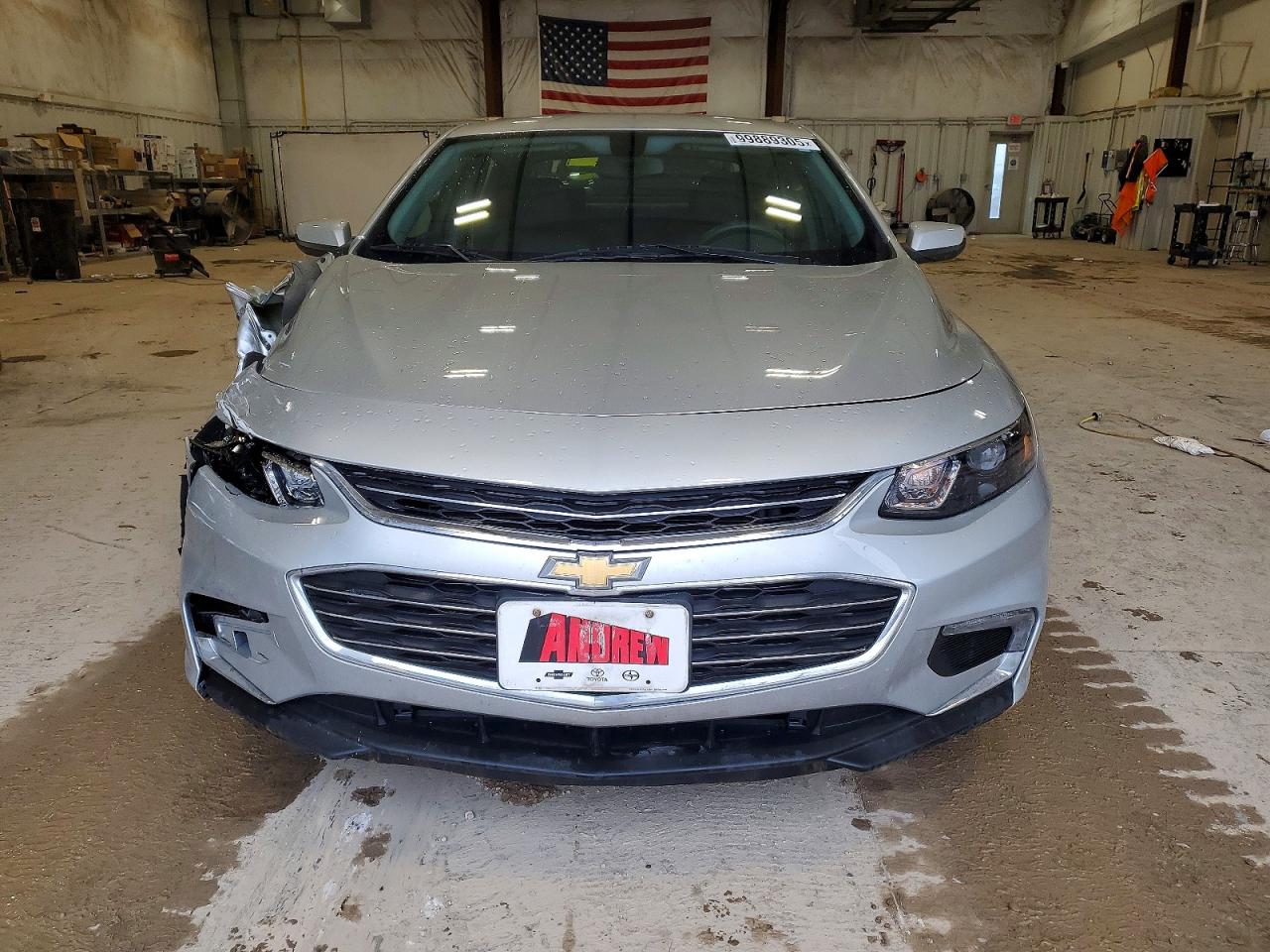 2017 CHEVROLET MALIBU LT photo 5