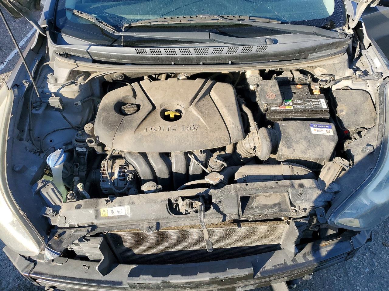 2016 HYUNDAI ELANTRA SE photo 11