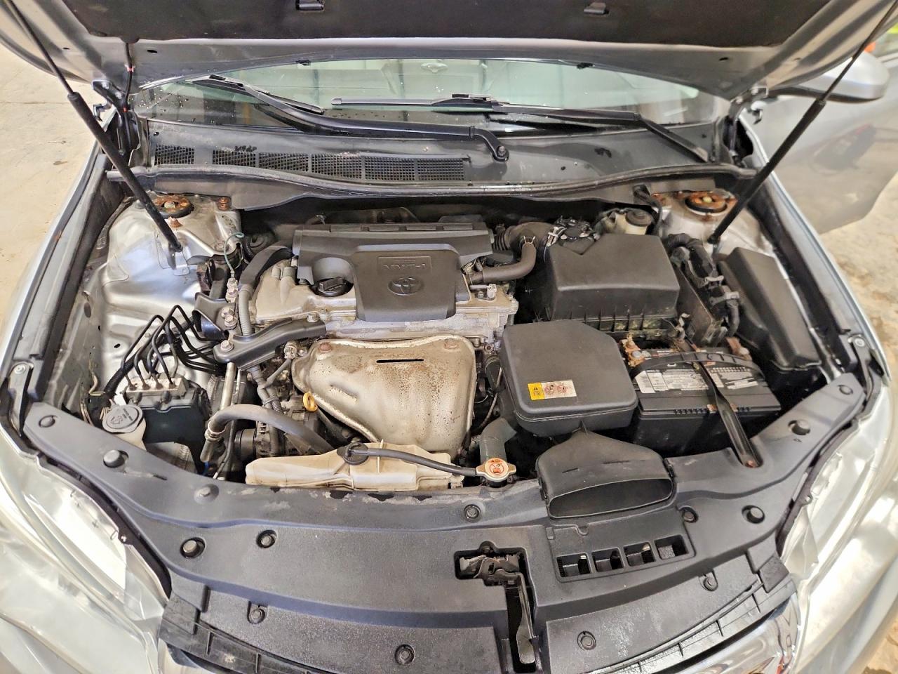 2017 TOYOTA CAMRY LE photo 11