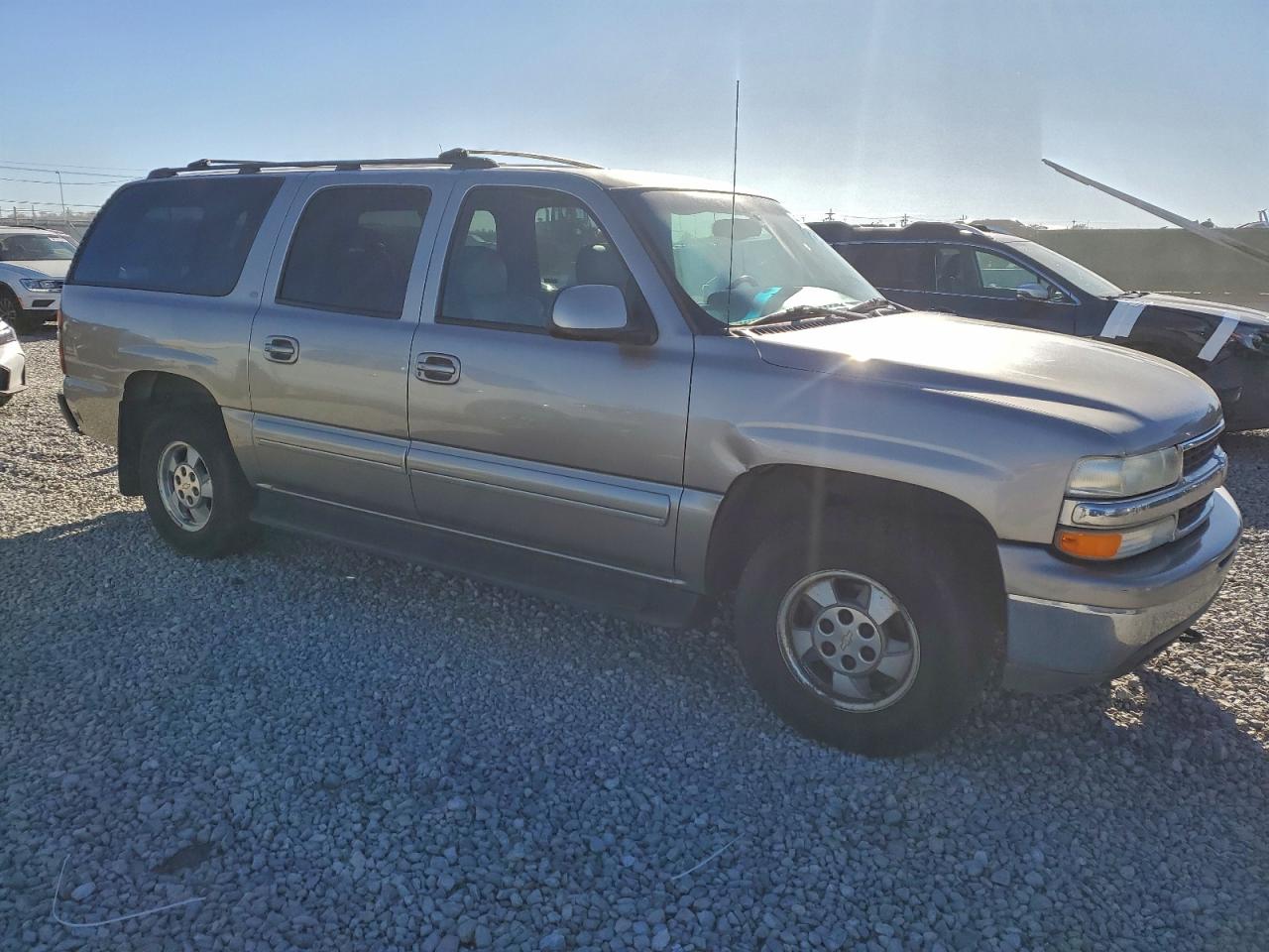2001 CHEVROLET SUBURBAN K1500 photo 4
