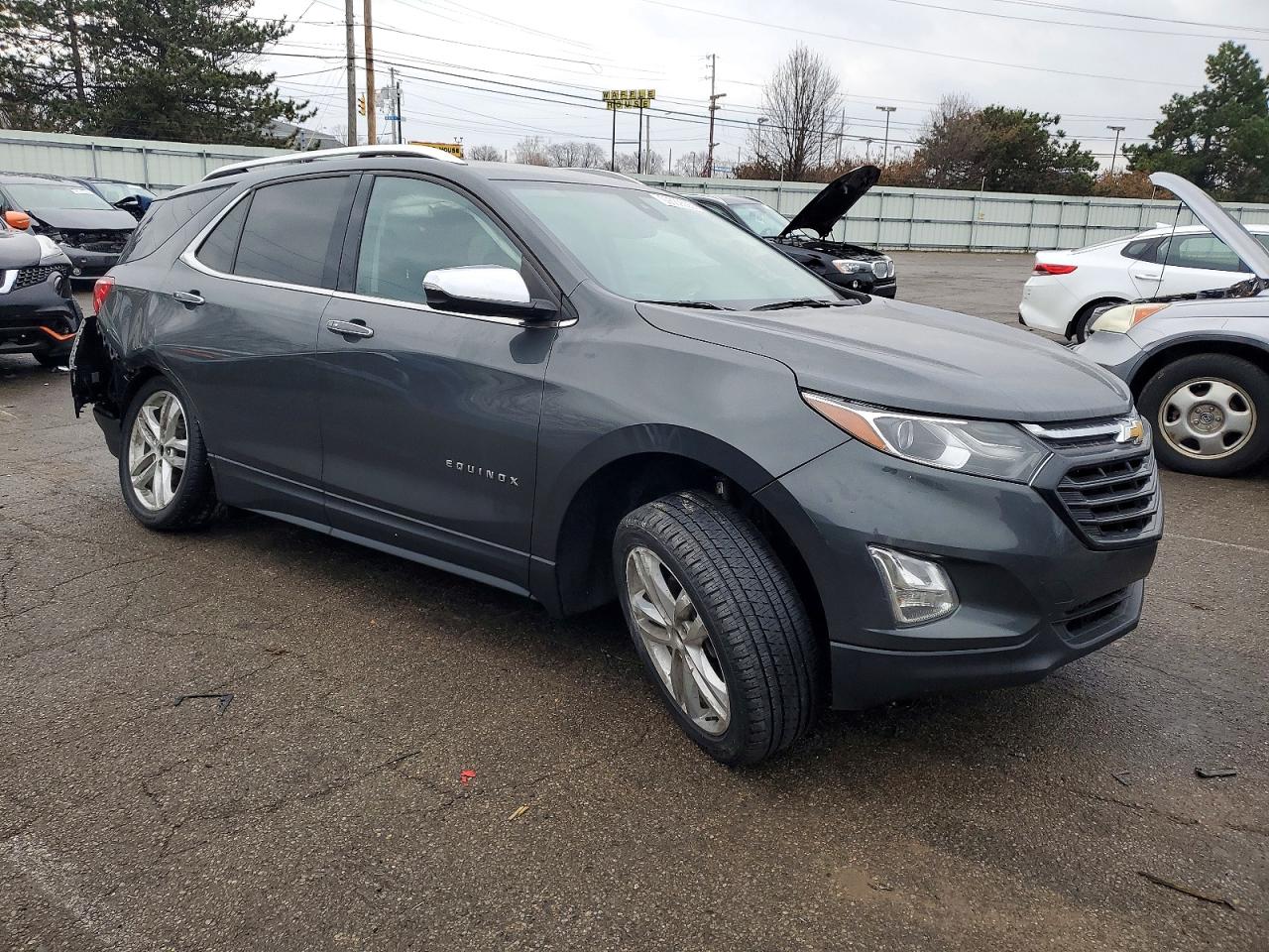 2019 CHEVROLET EQUINOX PREMIER photo 4