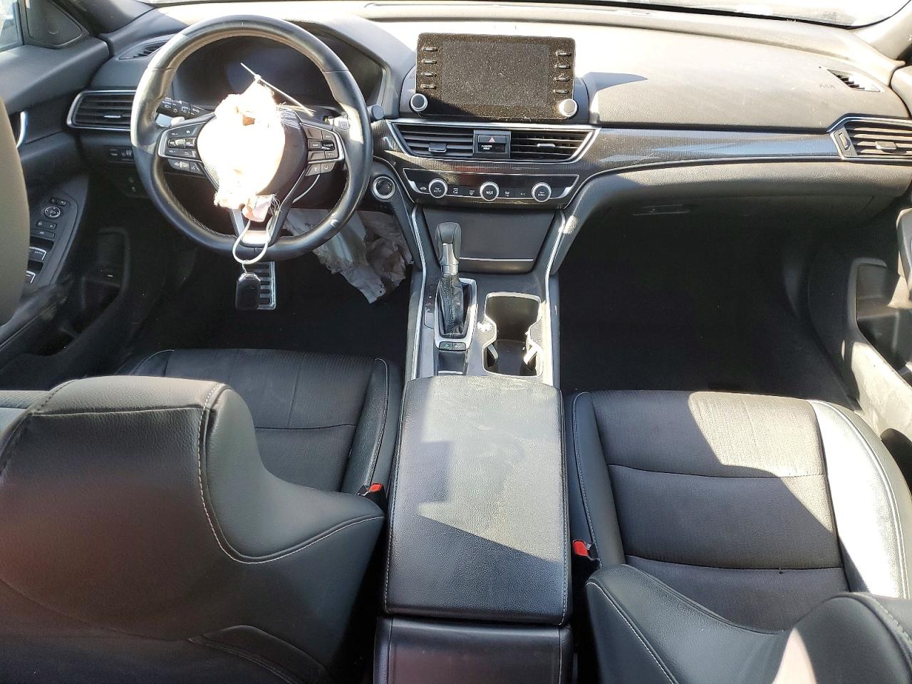 2018 HONDA ACCORD SPORT photo 8