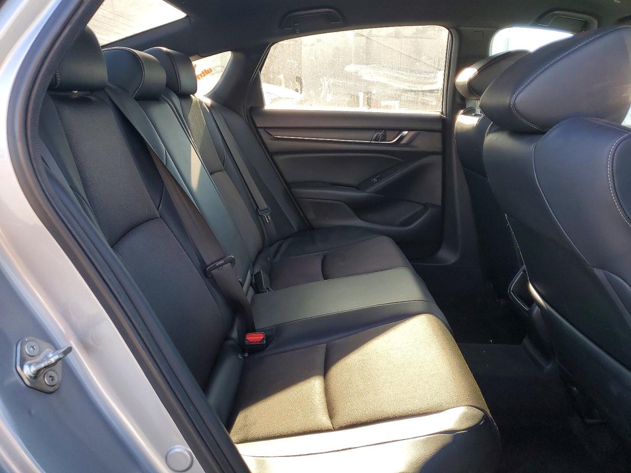 2018 HONDA ACCORD SPORT photo 10