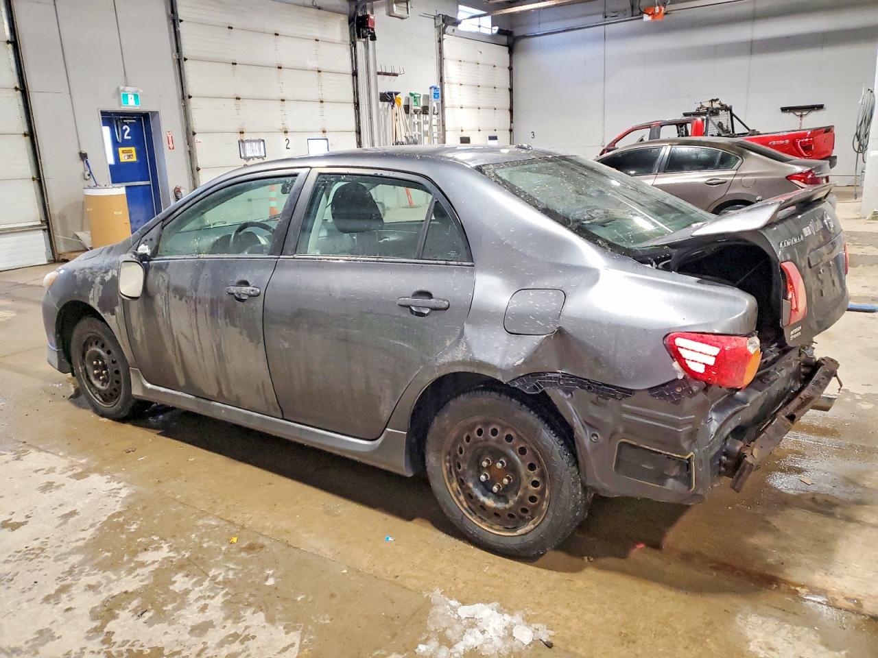 2010 TOYOTA COROLLA BASE photo 2