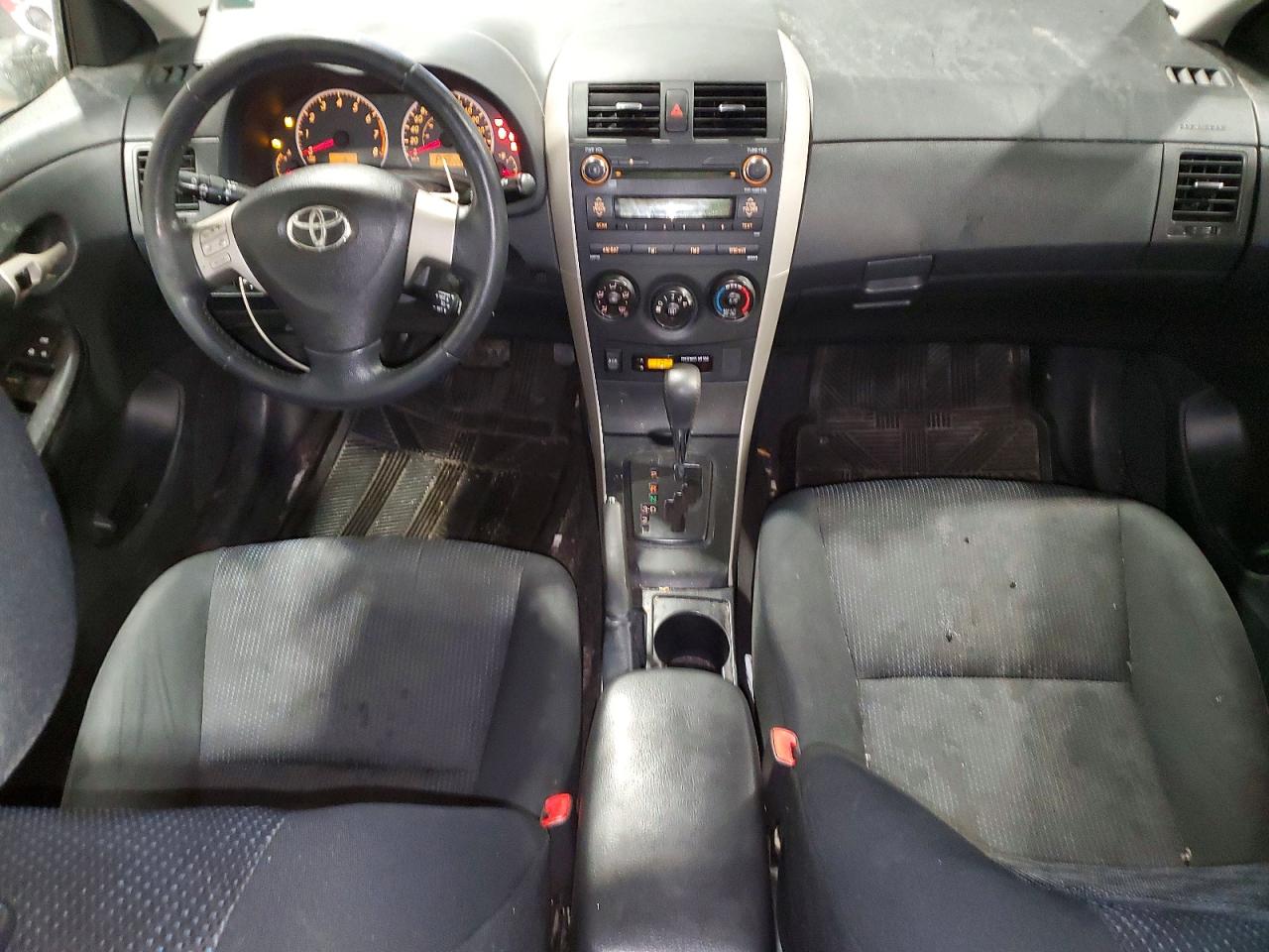 2010 TOYOTA COROLLA BASE photo 8