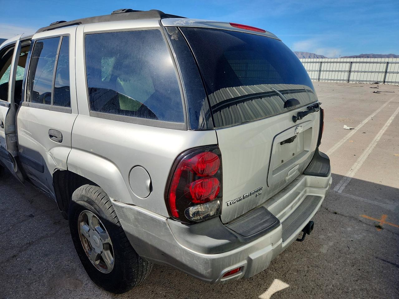 2005 CHEVROLET TRAILBLAZER LS photo 6
