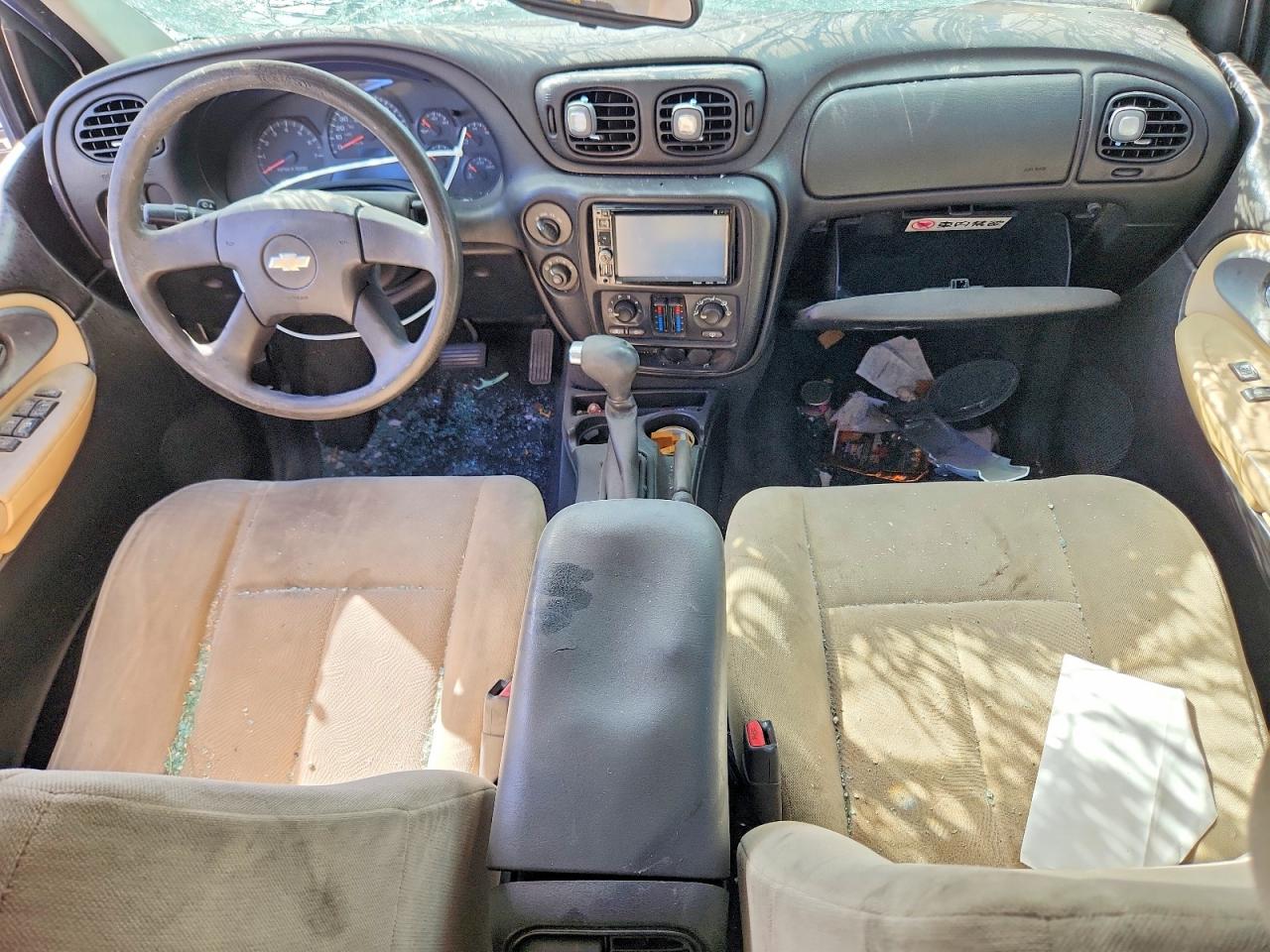 2005 CHEVROLET TRAILBLAZER LS photo 8