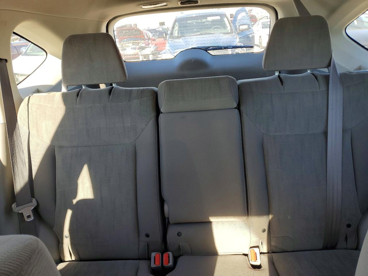 2014 HONDA CR-V LX photo 19
