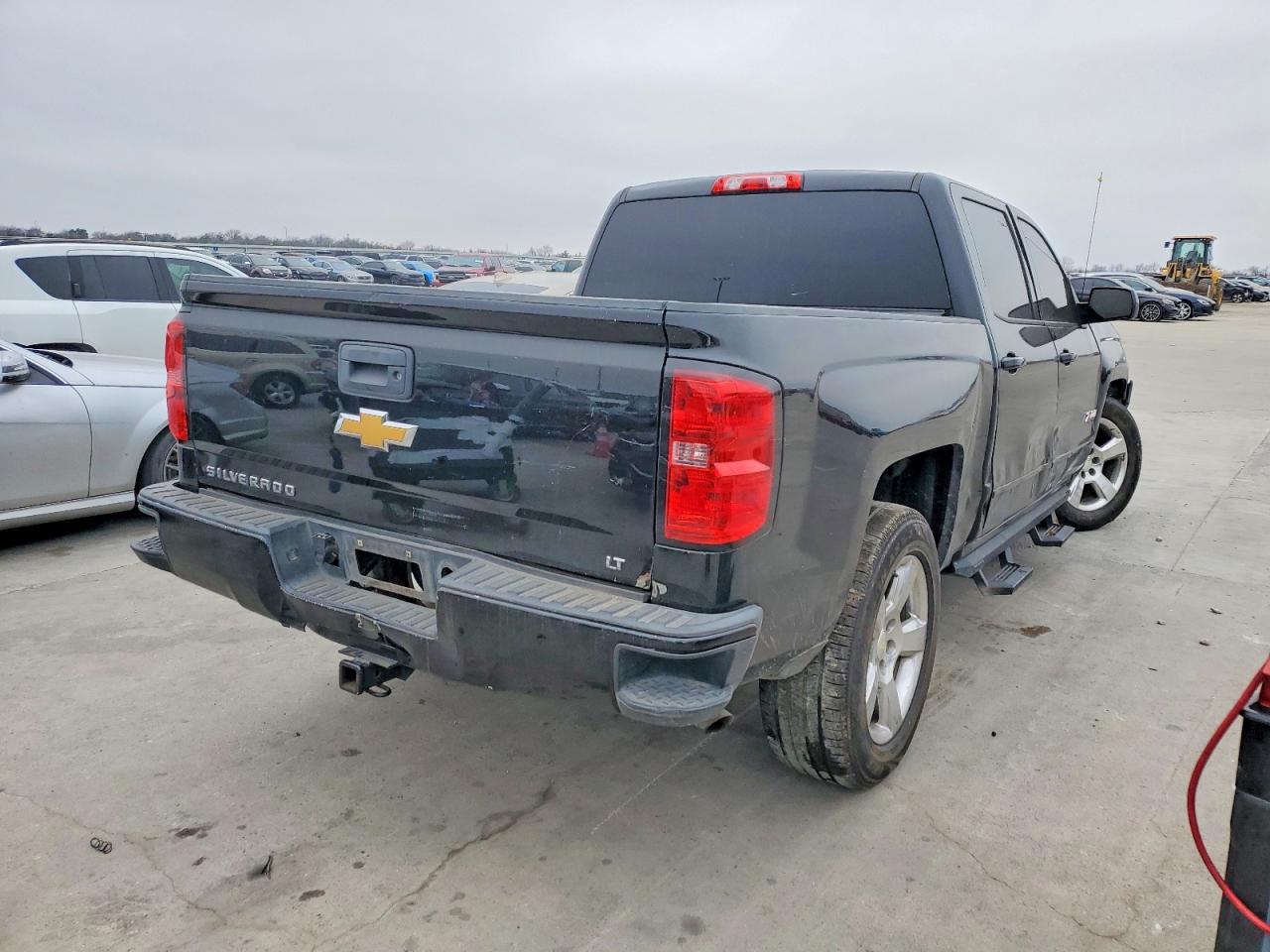 2017 CHEVROLET SILVERADO K1500 LT photo 3