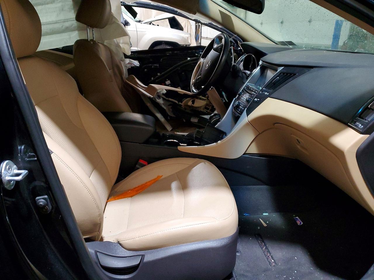 2014 HYUNDAI SONATA SE photo 7