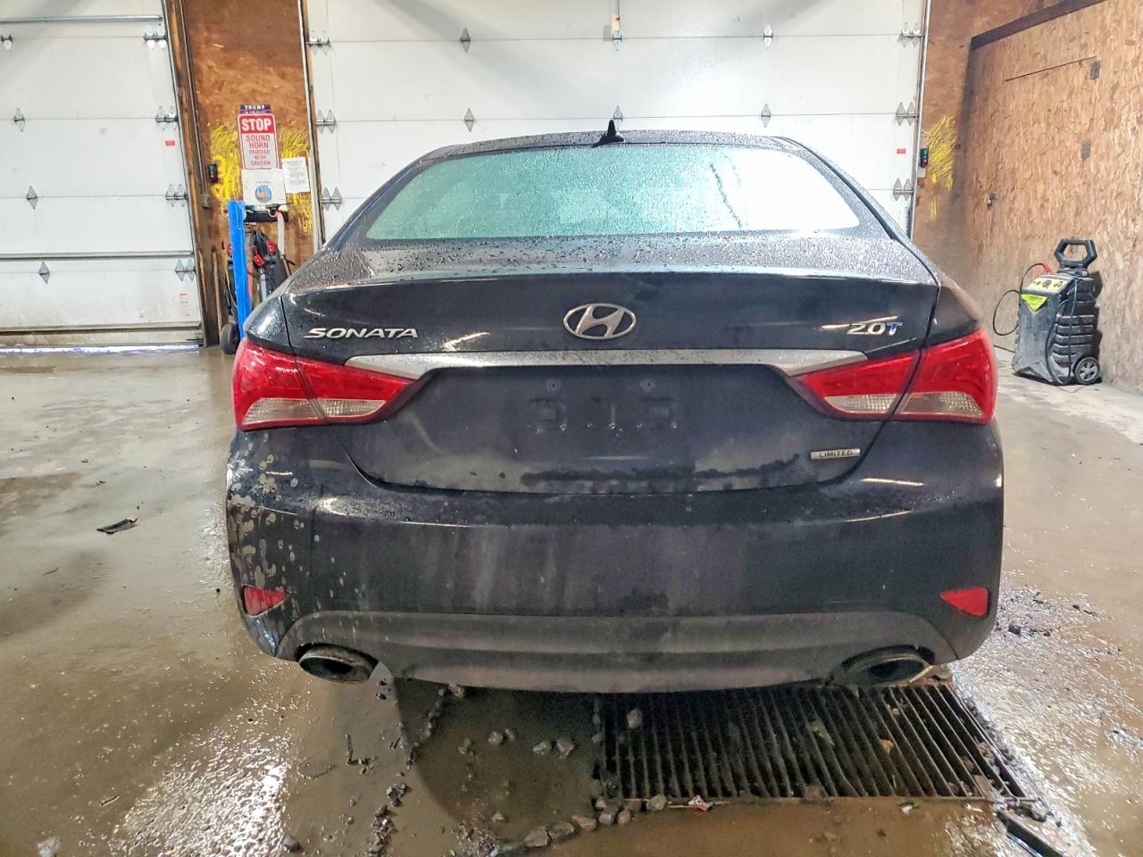 2014 HYUNDAI SONATA SE photo 6
