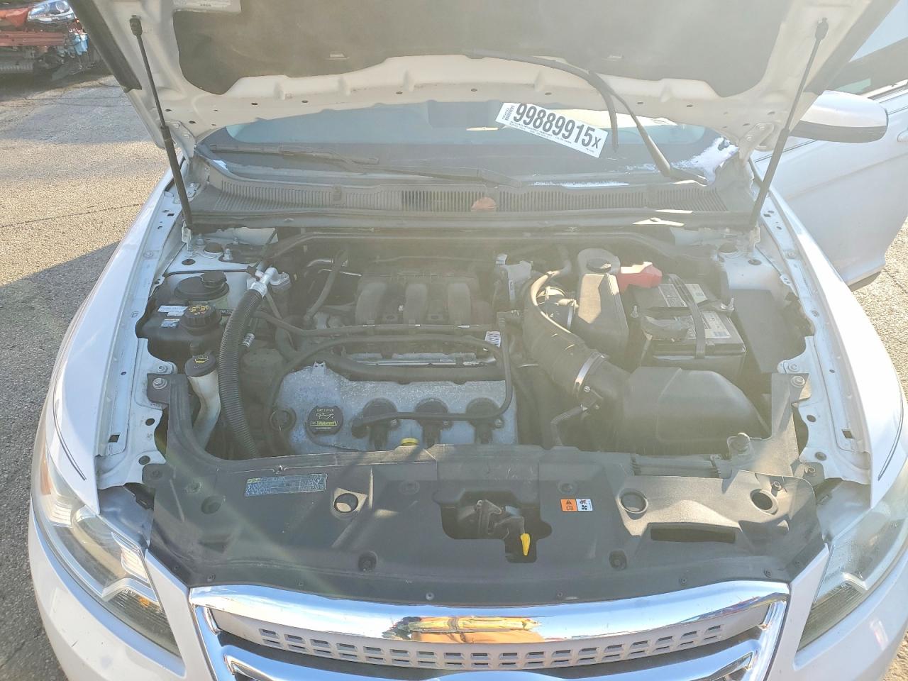 2012 FORD TAURUS SEL photo 11