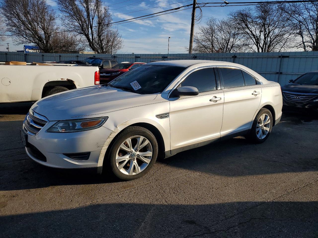 2012 FORD TAURUS
