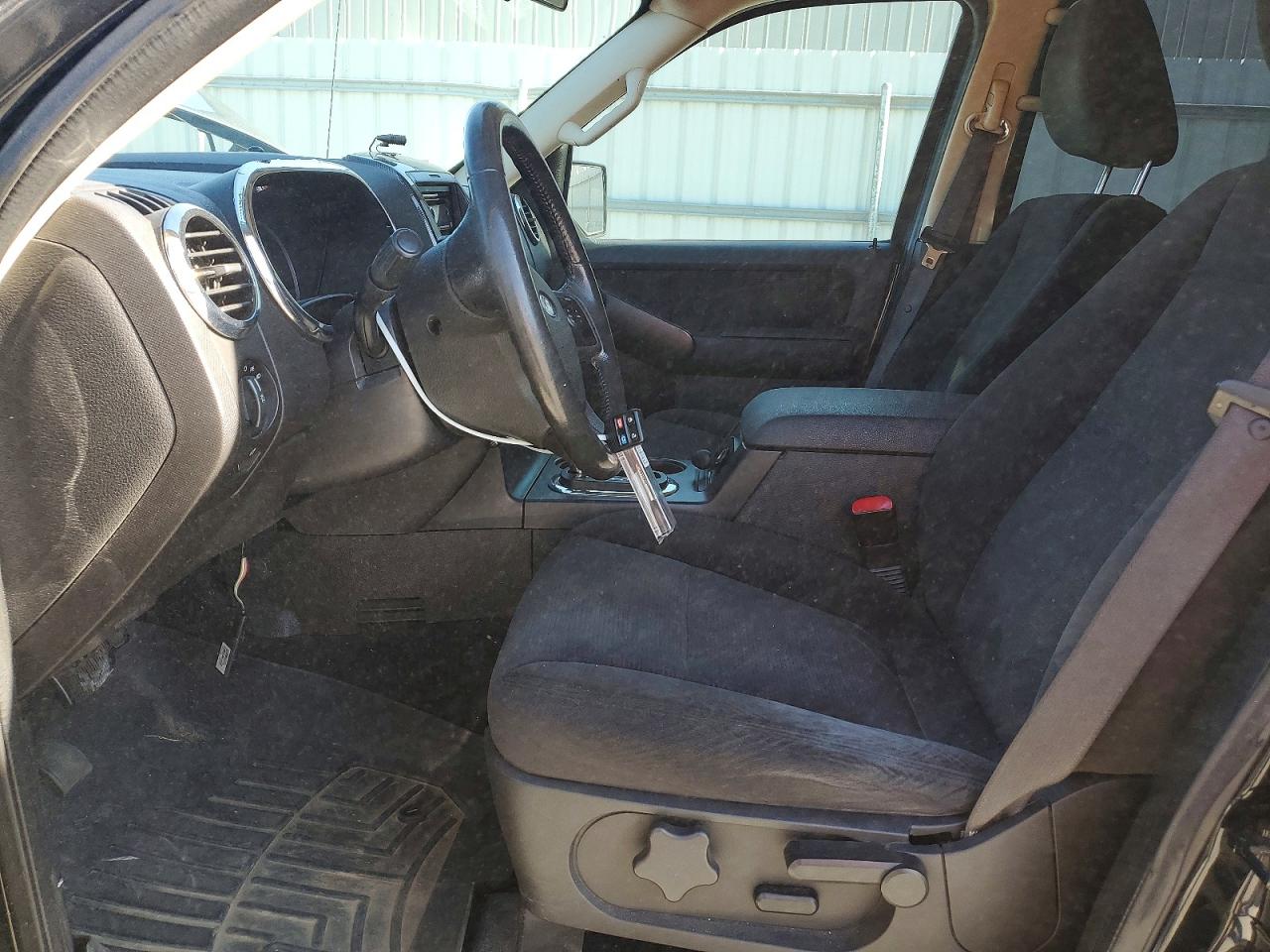 2010 FORD EXPLORER XLT photo 7
