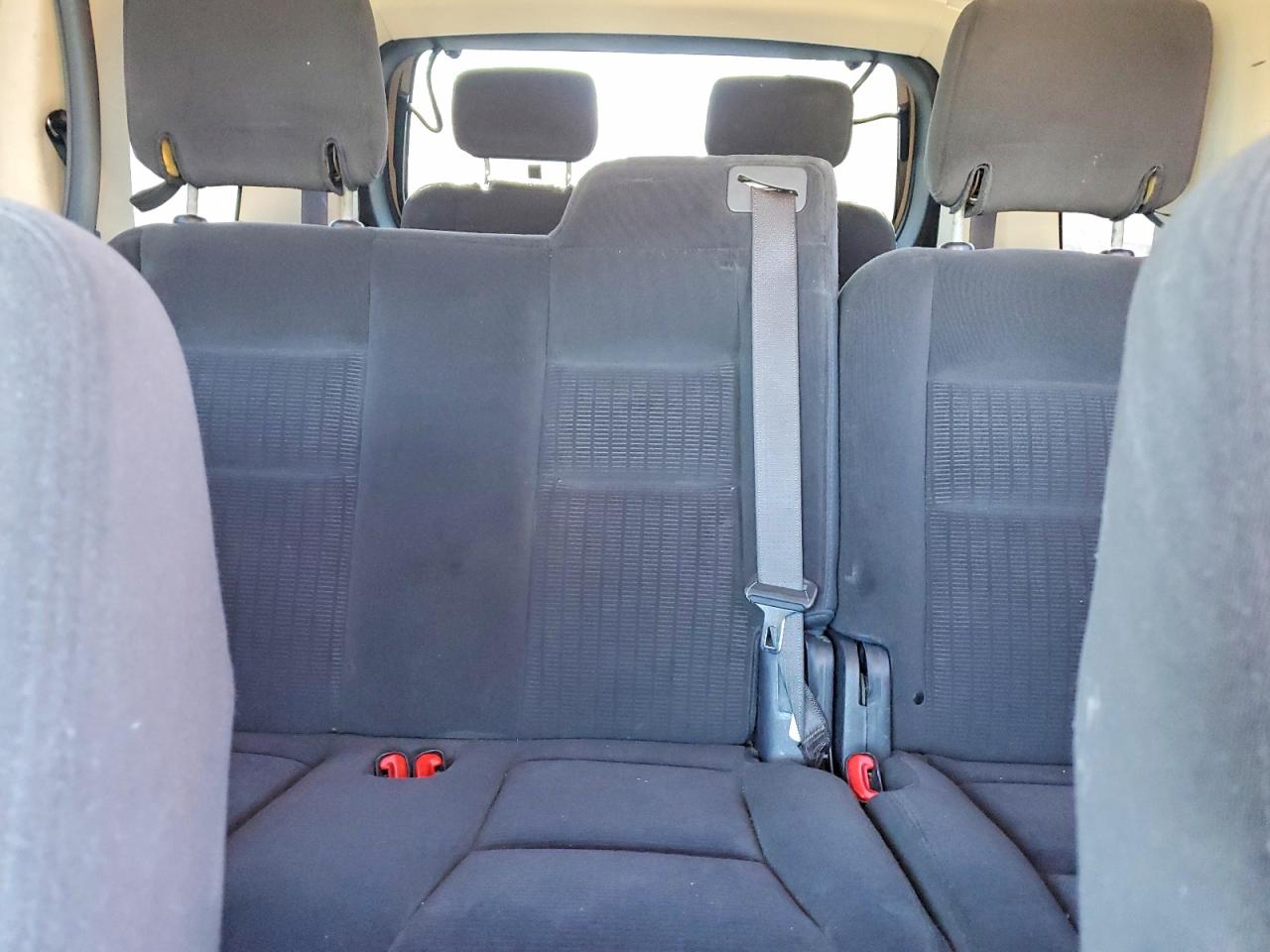 2010 FORD EXPLORER XLT photo 10