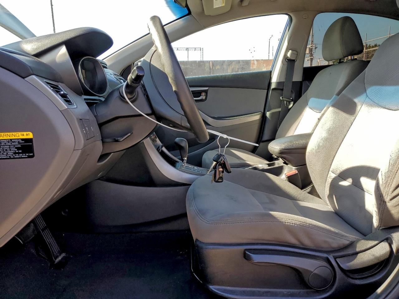 2013 HYUNDAI ELANTRA GLS photo 7