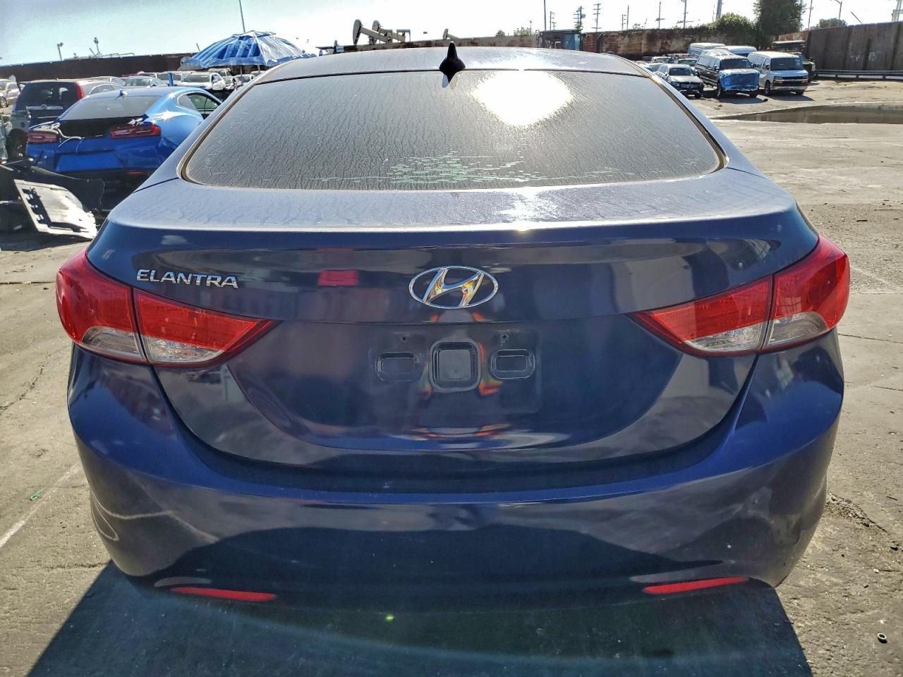 2013 HYUNDAI ELANTRA GLS photo 6