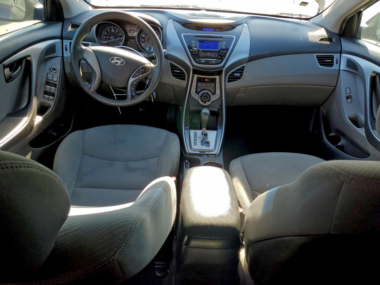 2013 HYUNDAI ELANTRA GLS photo 8