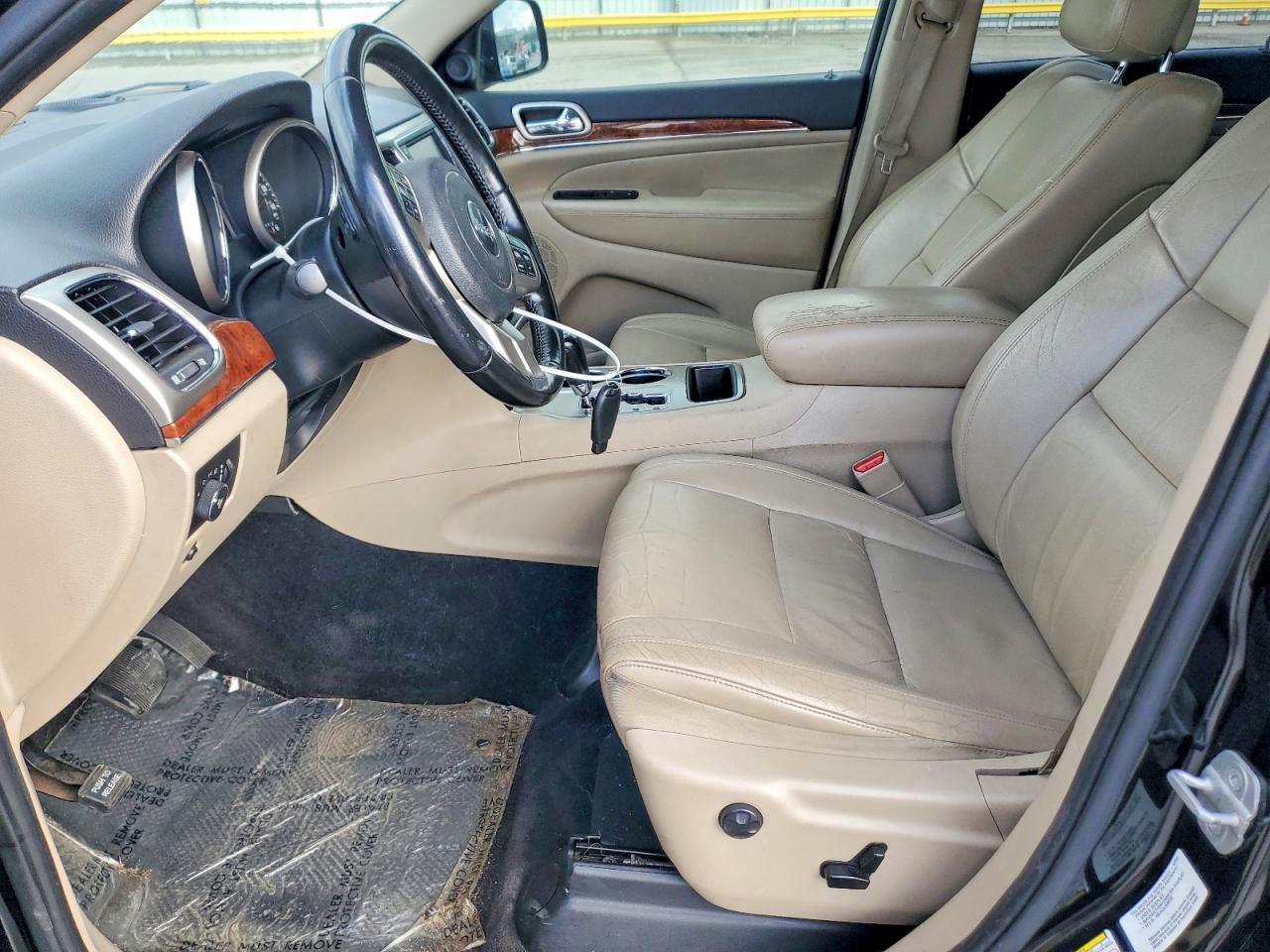 2012 JEEP GRAND CHEROKEE LIMITED photo 7