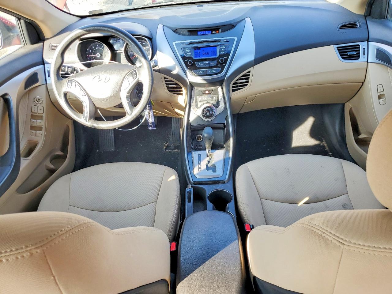 2013 HYUNDAI ELANTRA GLS photo 8