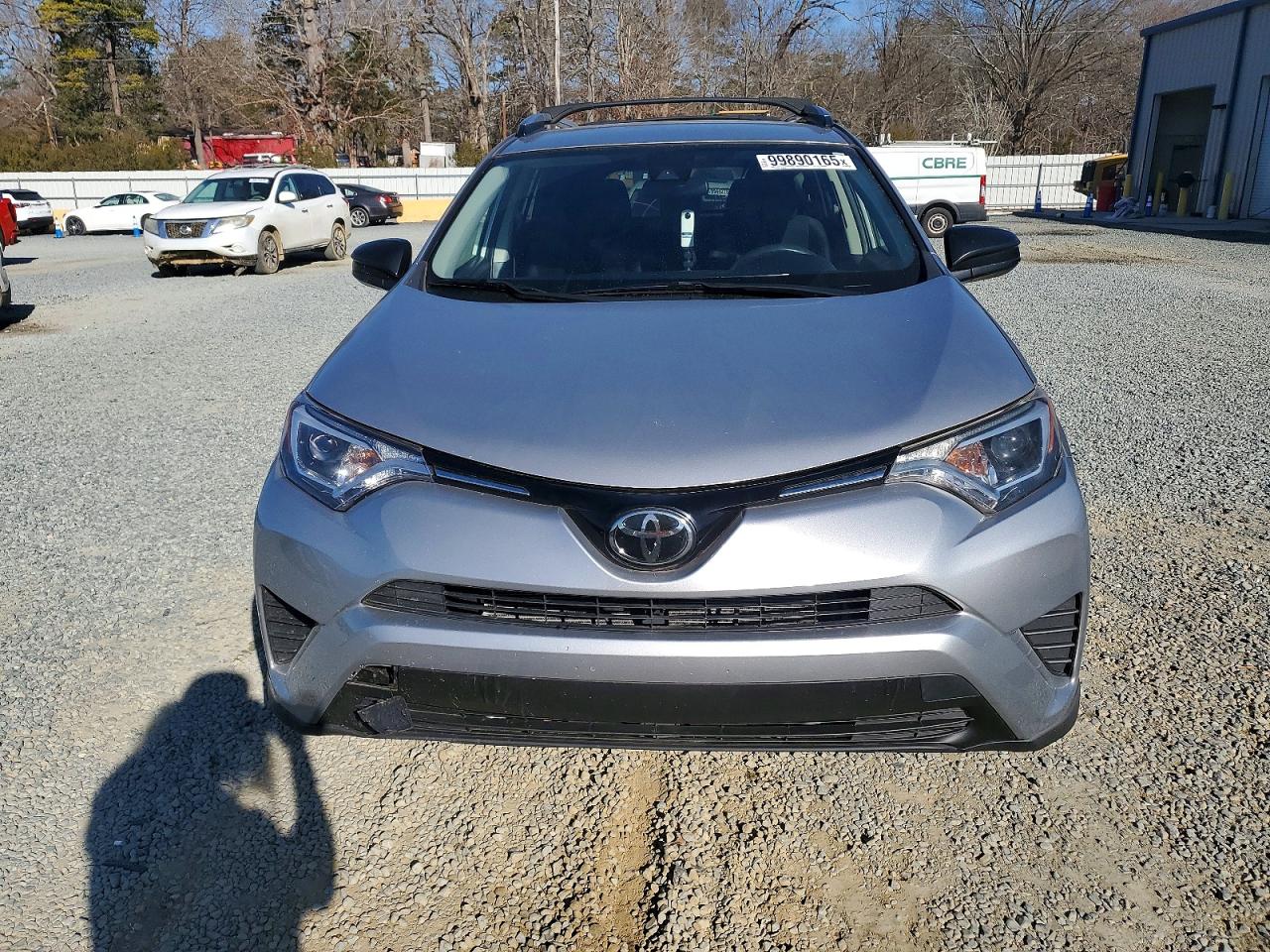 2018 TOYOTA RAV4 LE photo 5