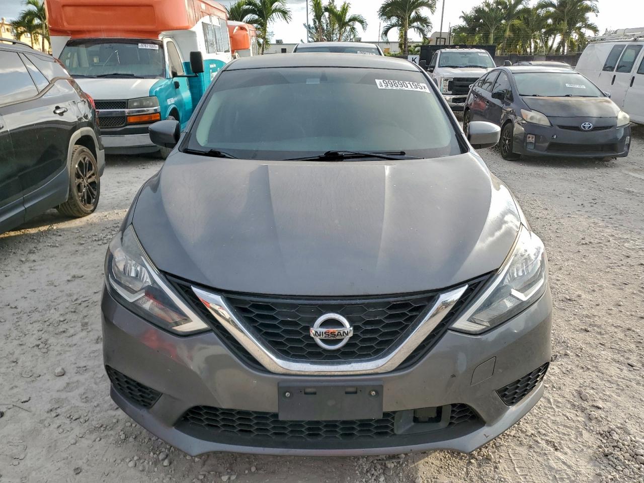 2018 NISSAN SENTRA S photo 5