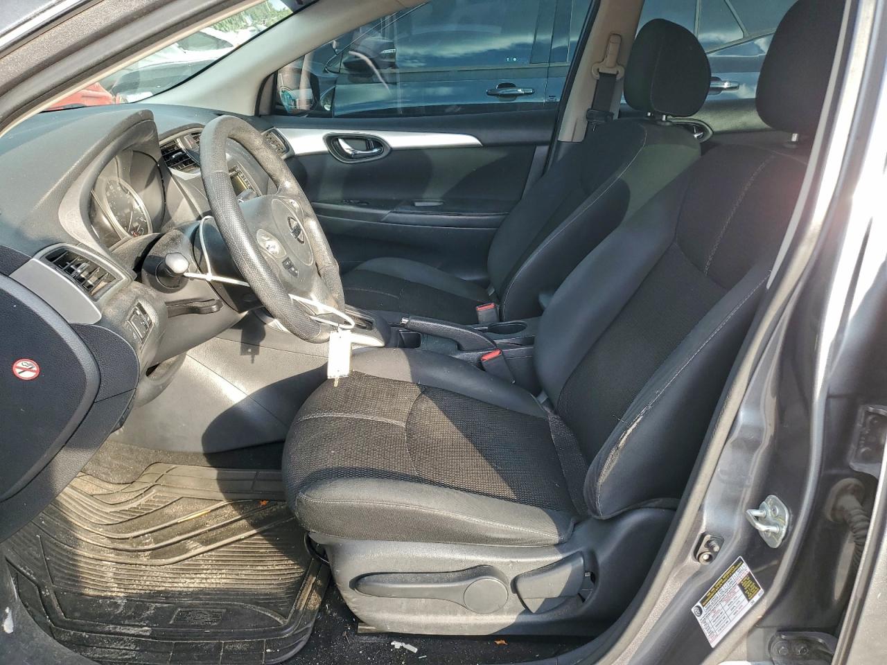 2018 NISSAN SENTRA S photo 7