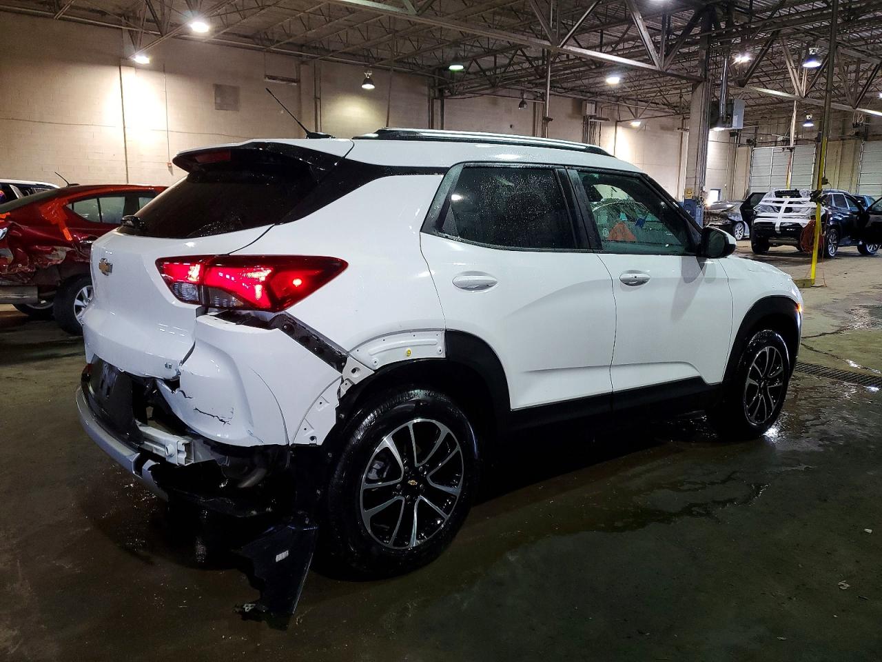 2025 CHEVROLET TRAILBLAZER LT photo 3