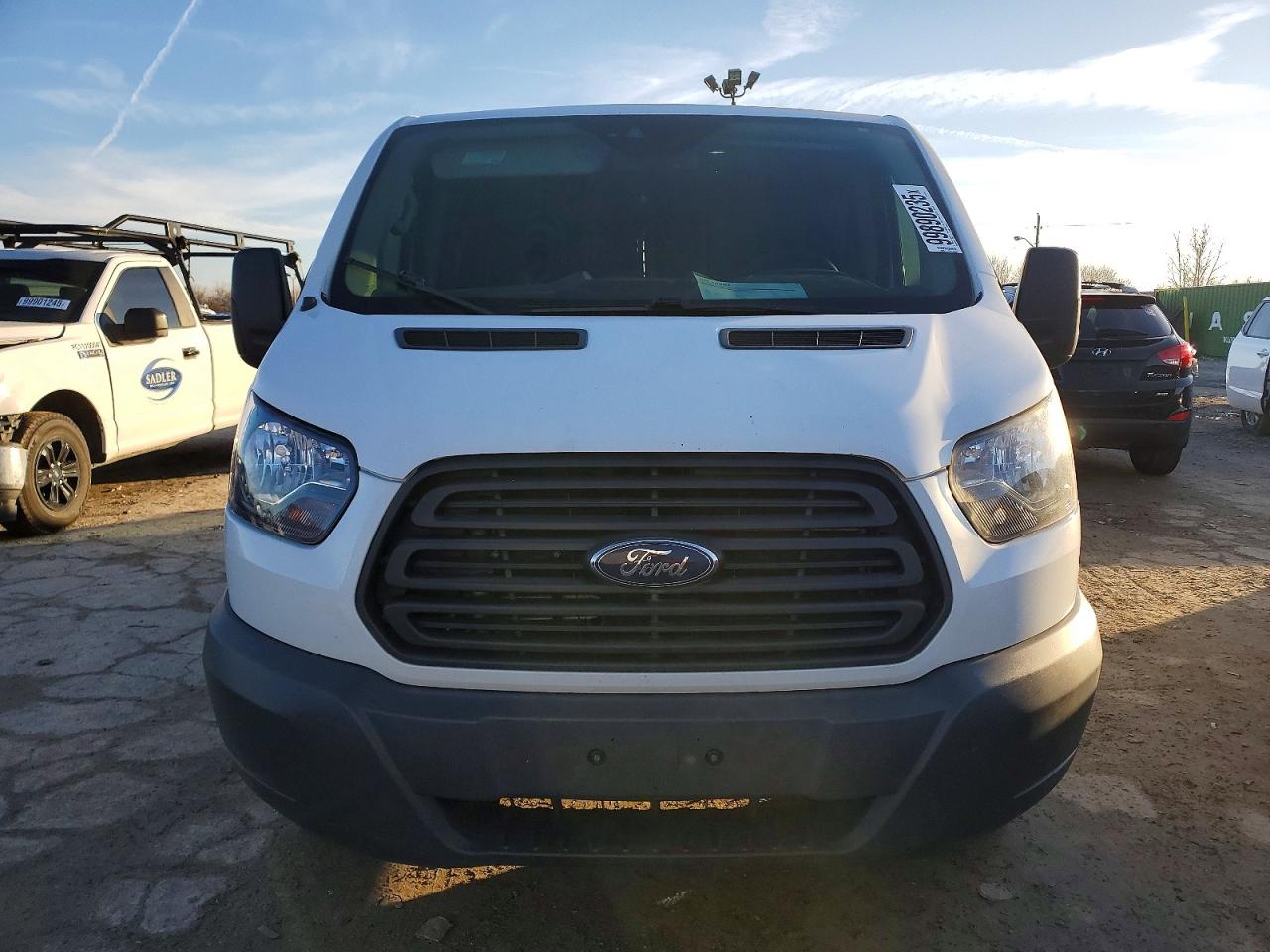 2018 FORD TRANSIT T-150 photo 5