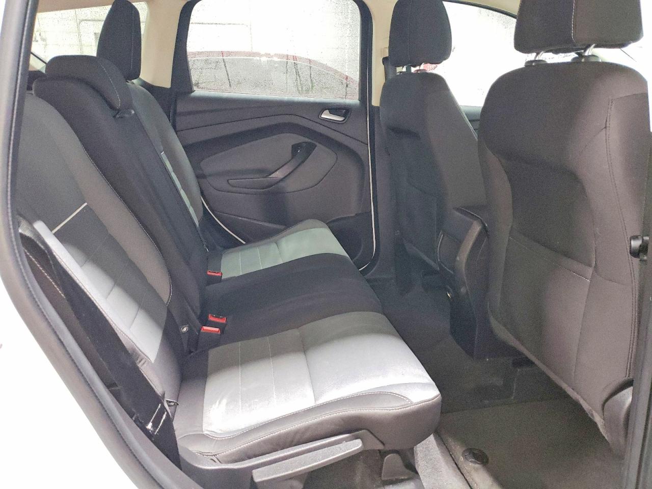 2013 FORD ESCAPE SE photo 31