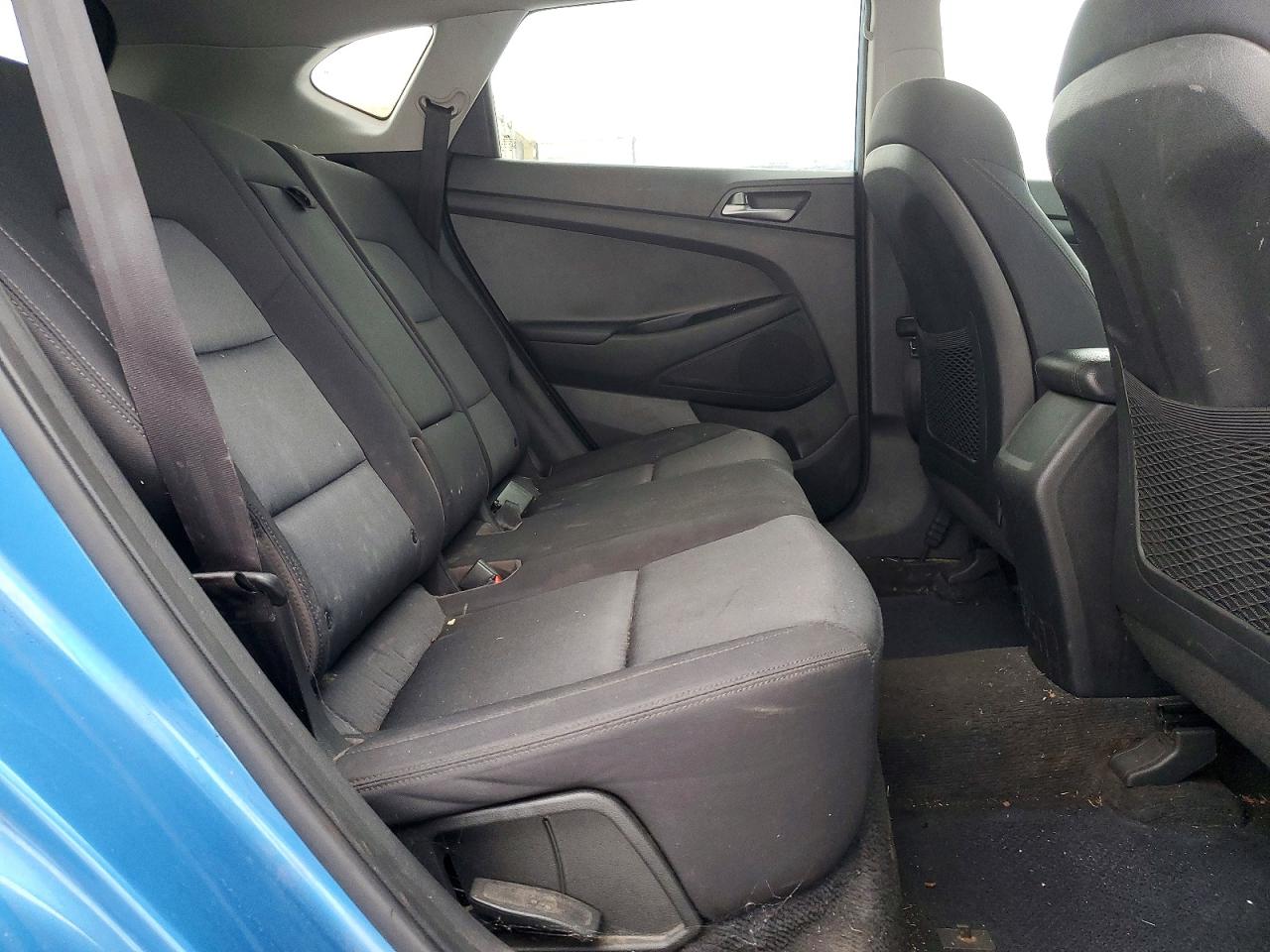 2017 HYUNDAI TUCSON SE photo 11