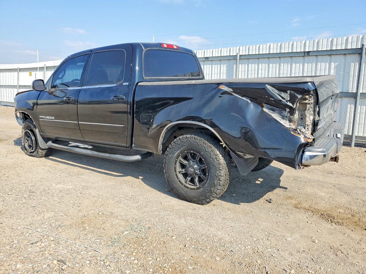 2005 TOYOTA TUNDRA DOUBLE CAB SR5 photo 2