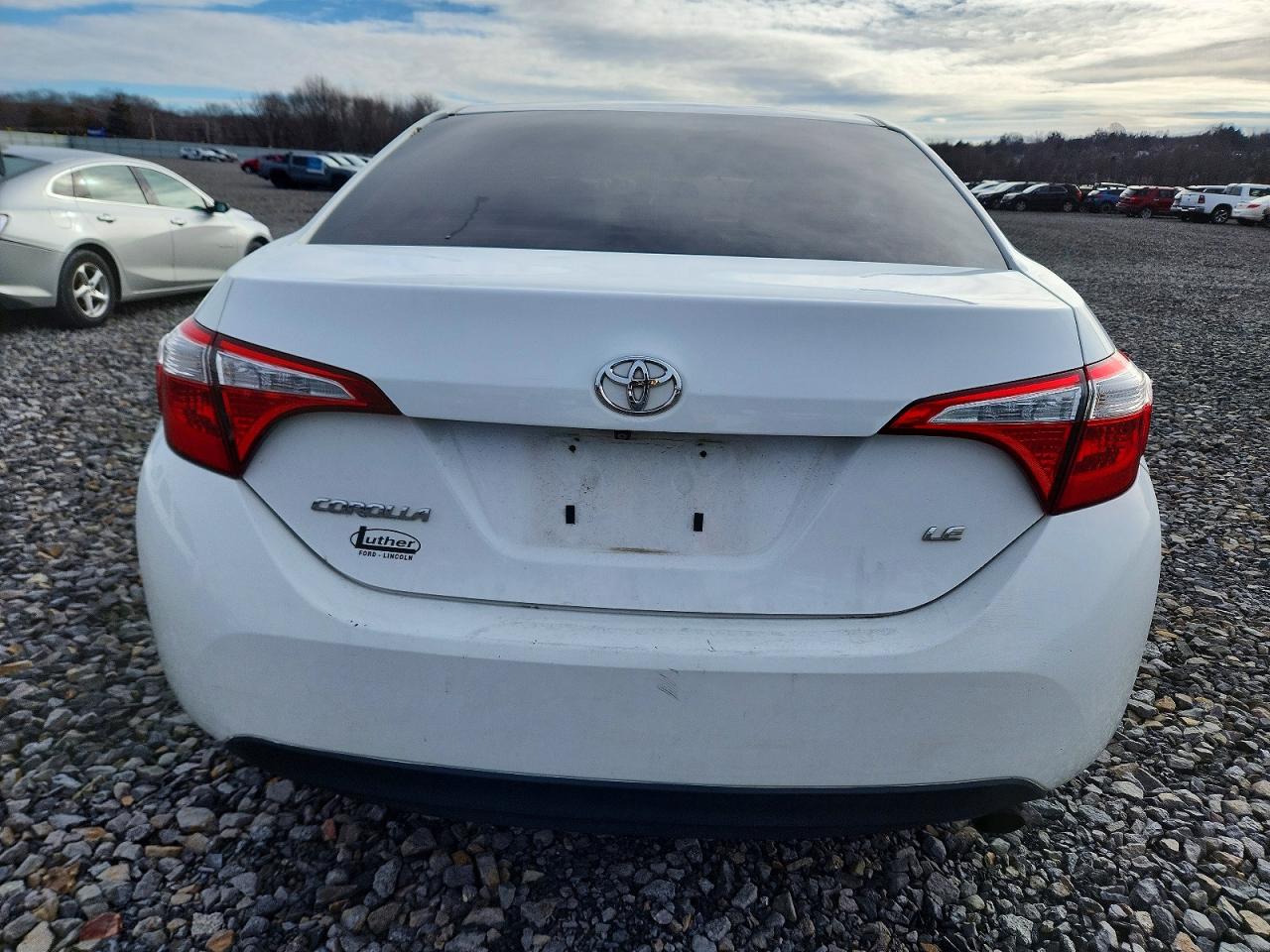 2014 TOYOTA COROLLA L photo 6