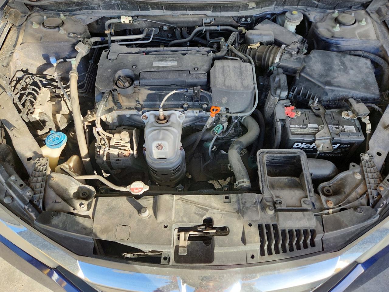 2016 HONDA ACCORD LX photo 11