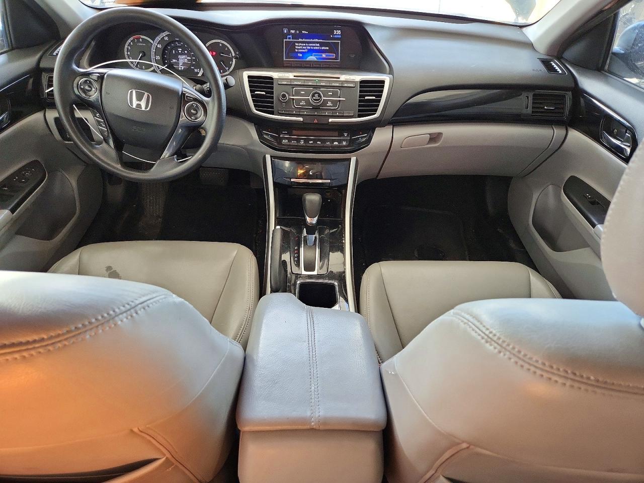 2016 HONDA ACCORD LX photo 8