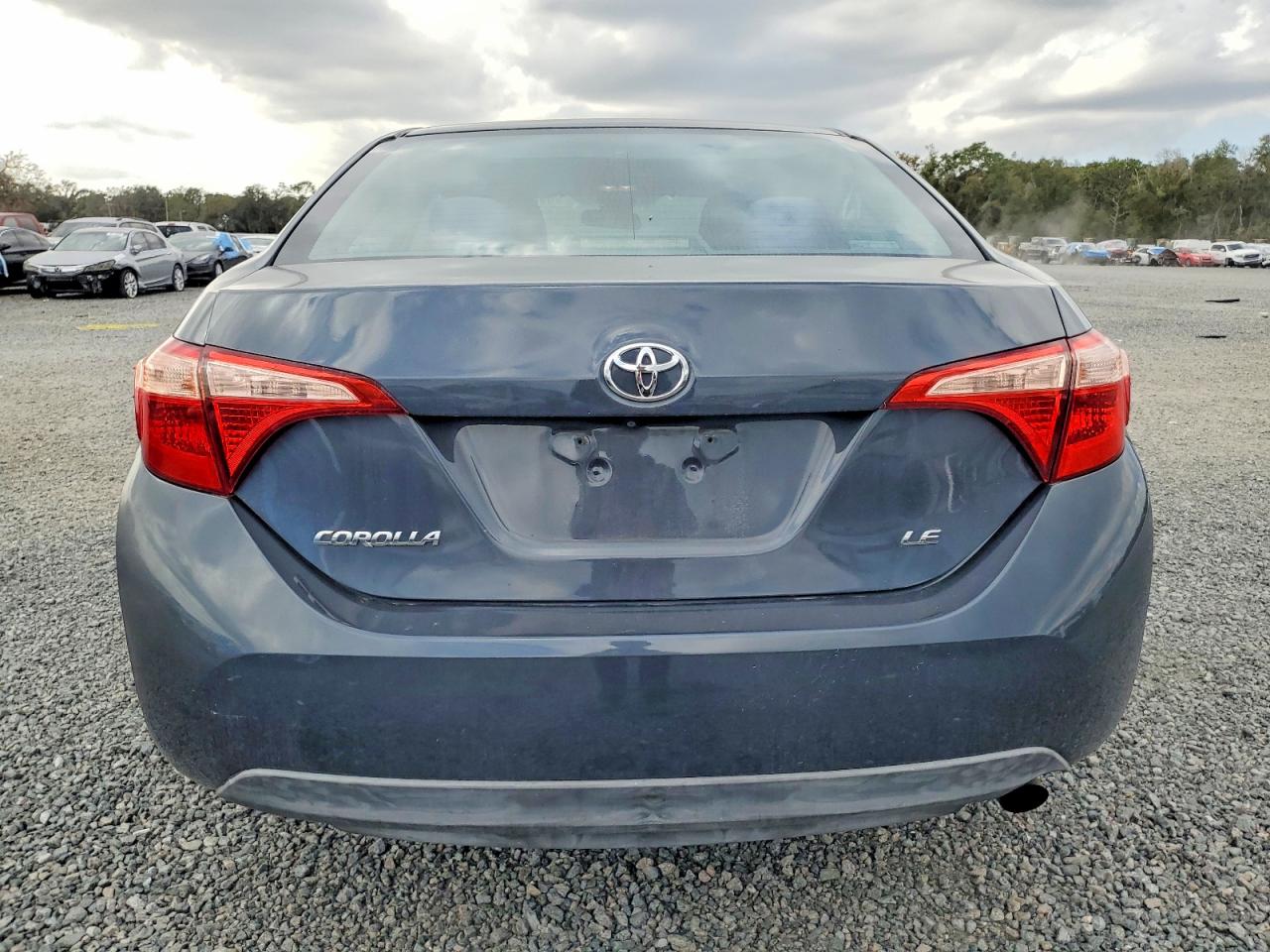 2018 TOYOTA COROLLA L photo 6