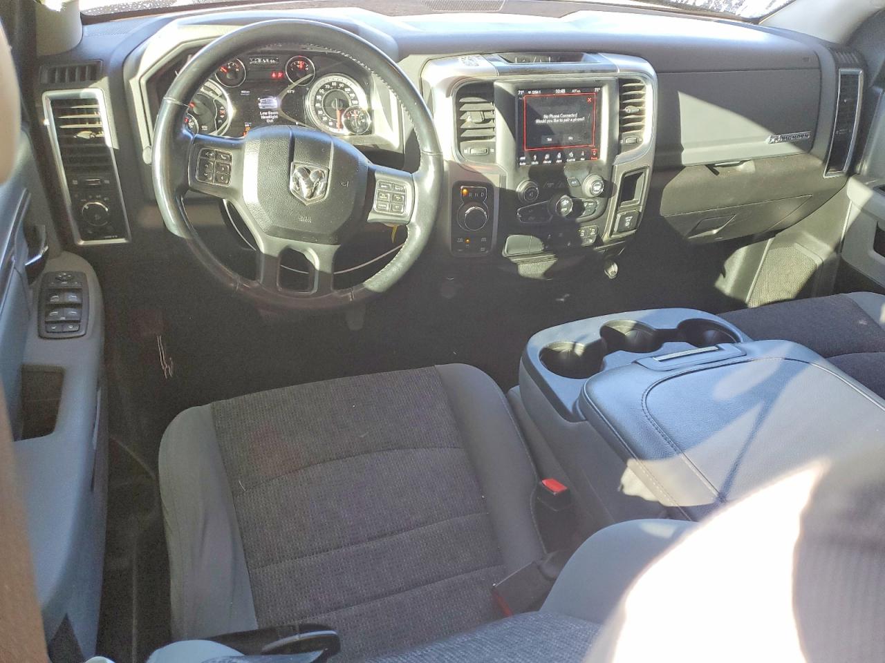 2018 RAM 1500 SLT photo 15