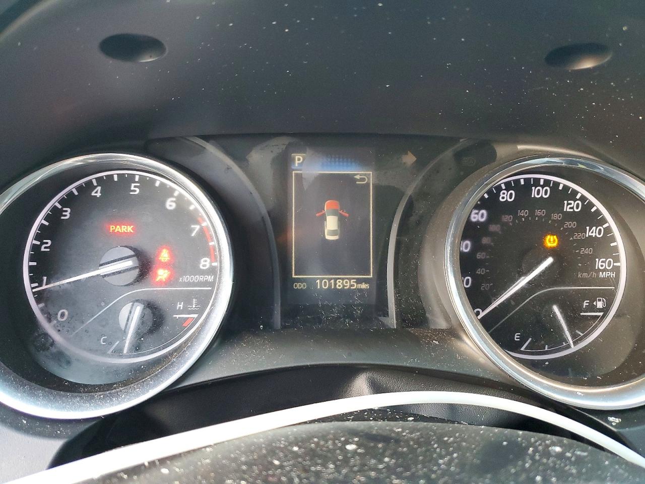 2019 TOYOTA CAMRY SE photo 9