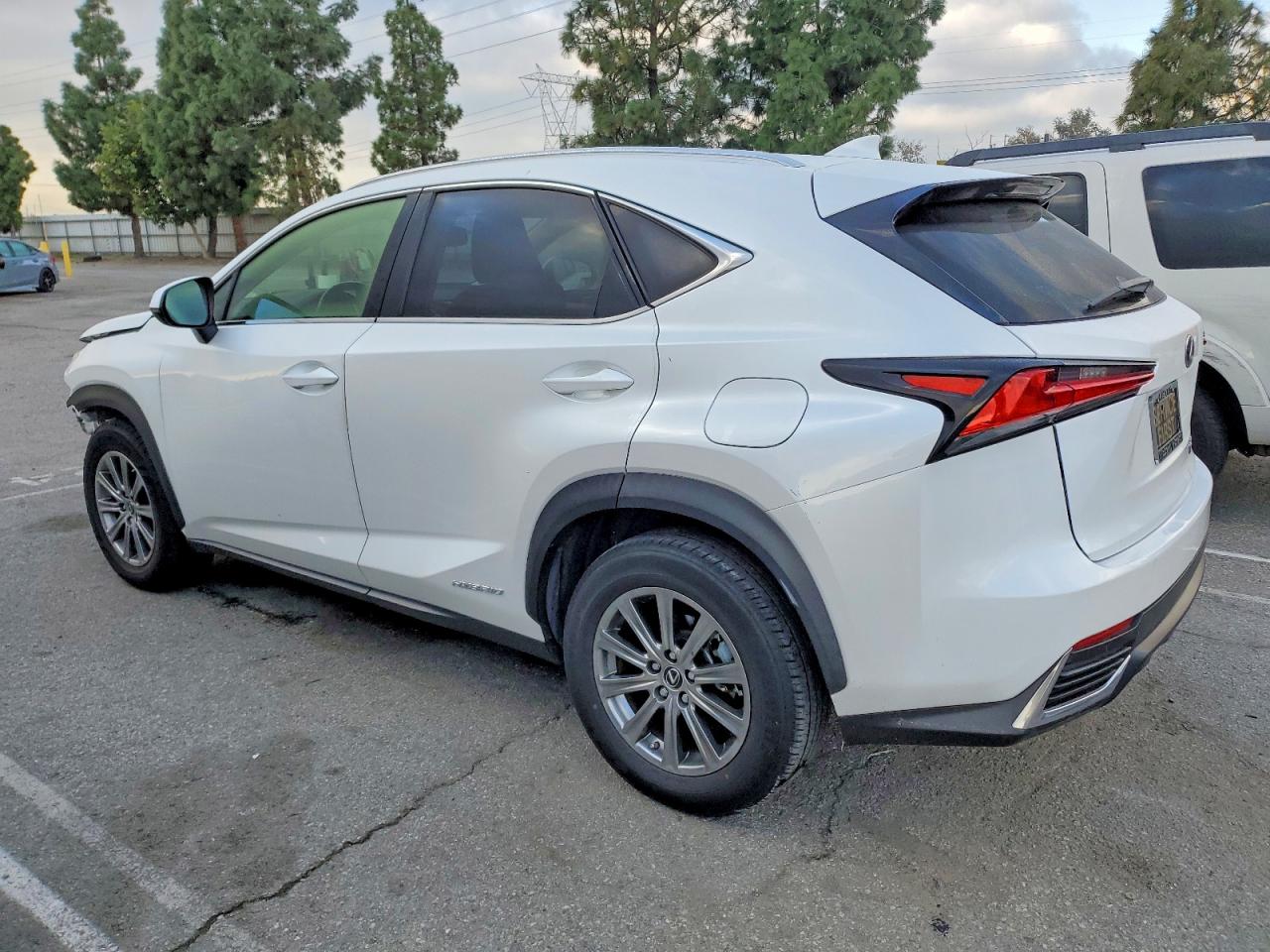 2020 LEXUS NX 300H BASE photo 2