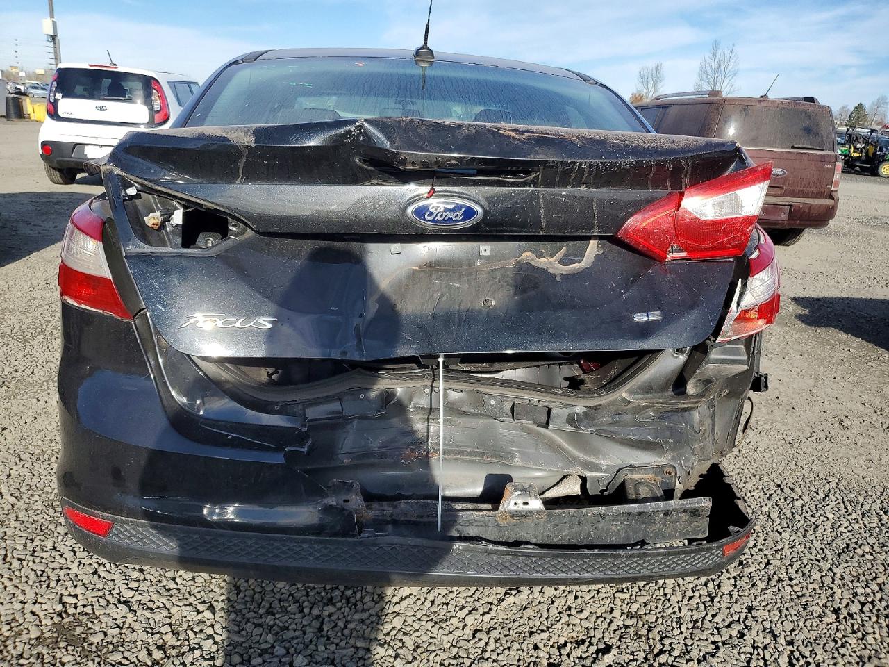2014 FORD FOCUS SE photo 6