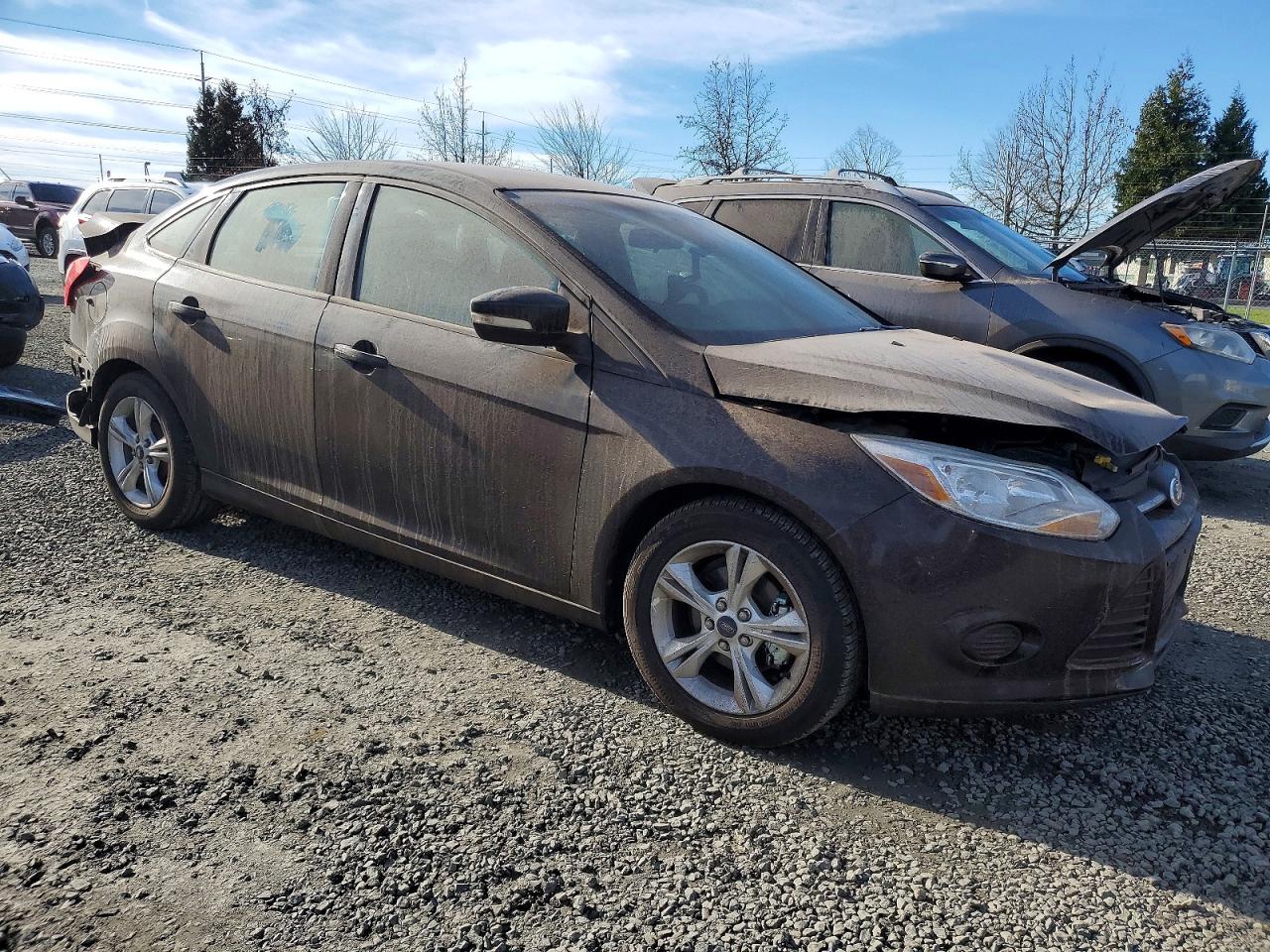 2014 FORD FOCUS SE photo 4