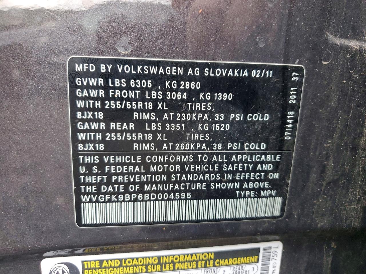 2011 VOLKSWAGEN TOUAREG V6 TDI photo 13