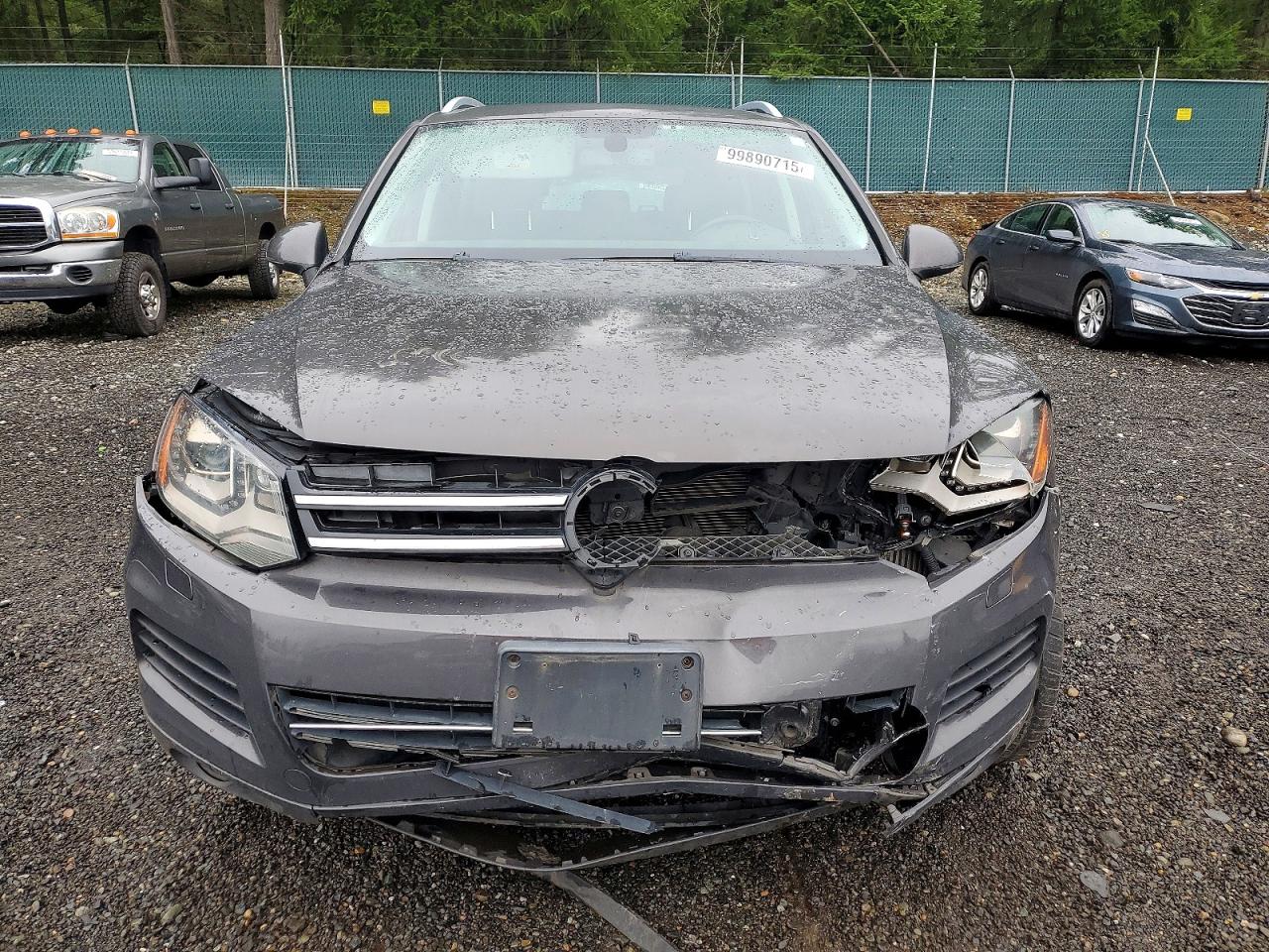 2011 VOLKSWAGEN TOUAREG V6 TDI photo 5