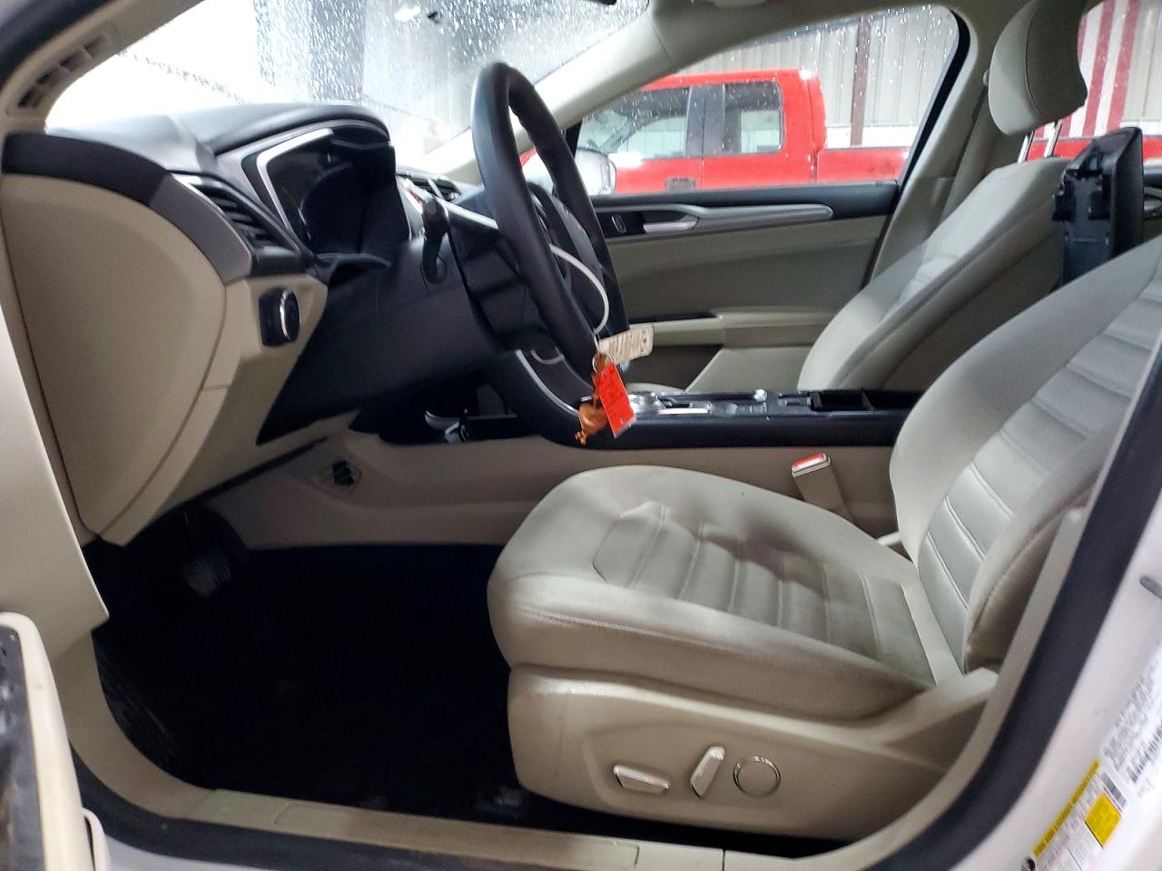 2019 FORD FUSION SE photo 7