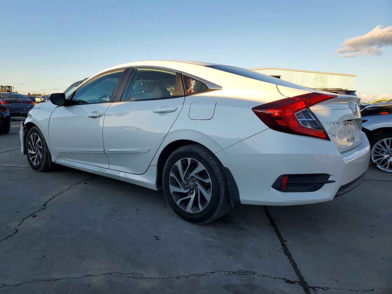2016 HONDA CIVIC EX photo 2