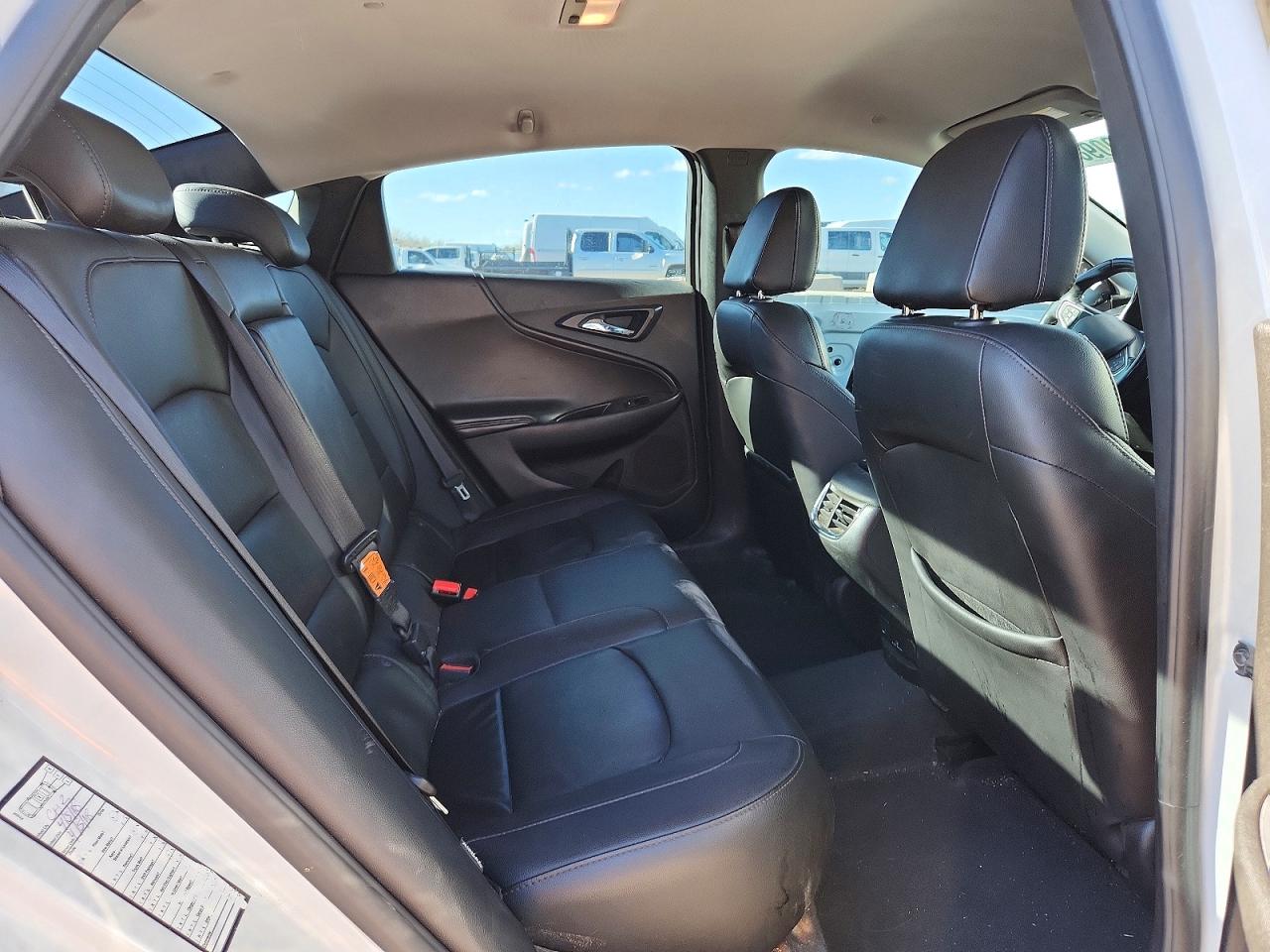 2018 CHEVROLET MALIBU LT photo 10