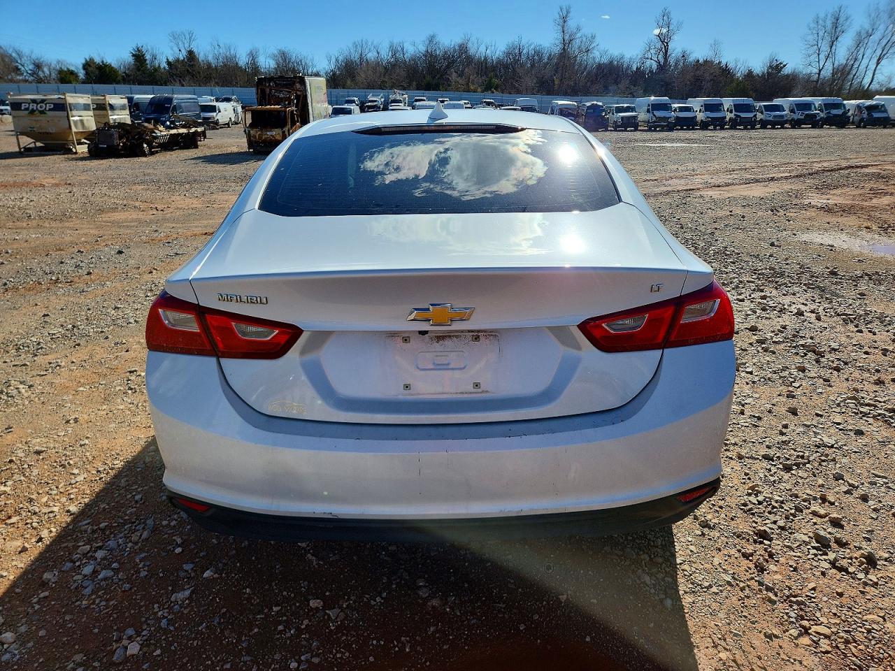 2018 CHEVROLET MALIBU LT photo 6